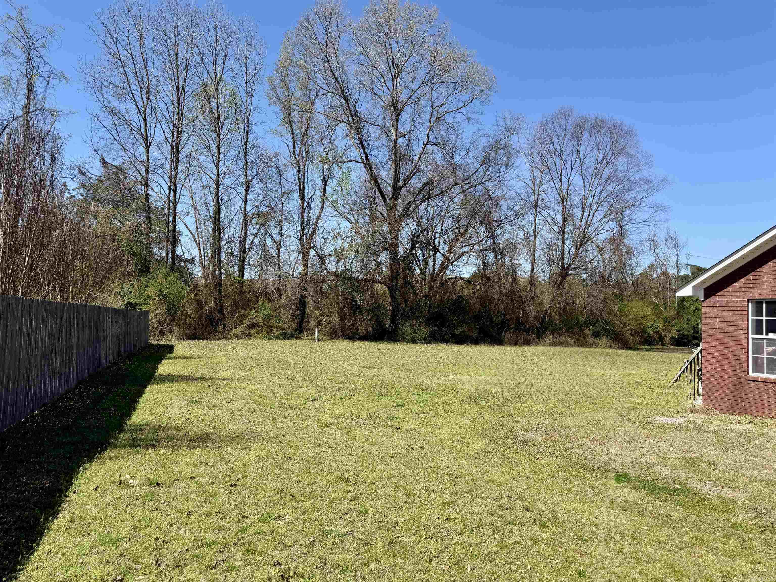 196 Angela Dr  Clarksville, AR