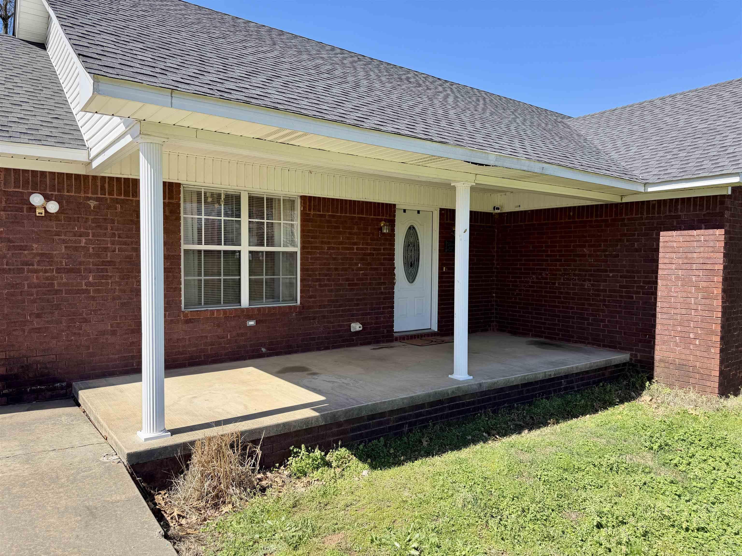 196 Angela Dr  Clarksville, AR