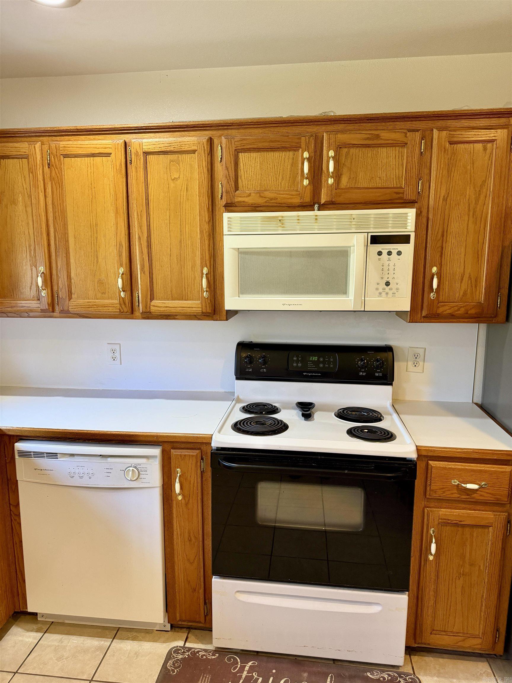 196 Angela Dr  Clarksville, AR