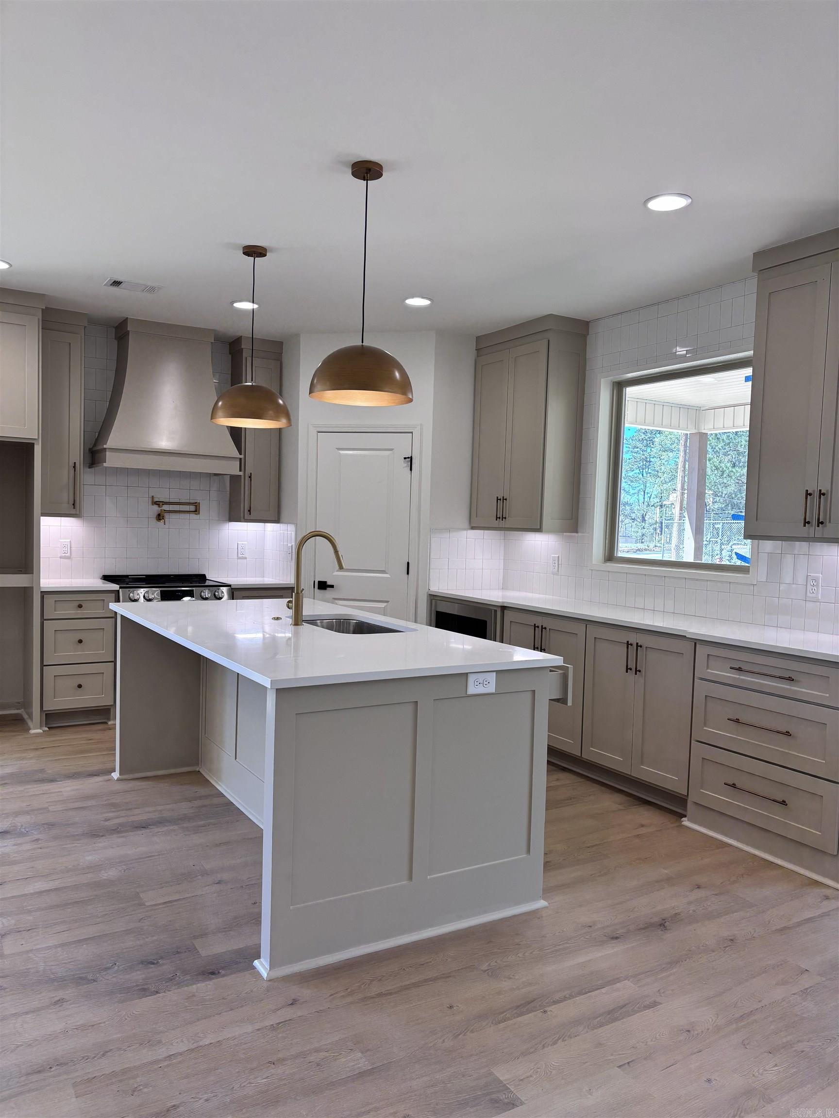 15112 Jason Drive  Alexander, AR