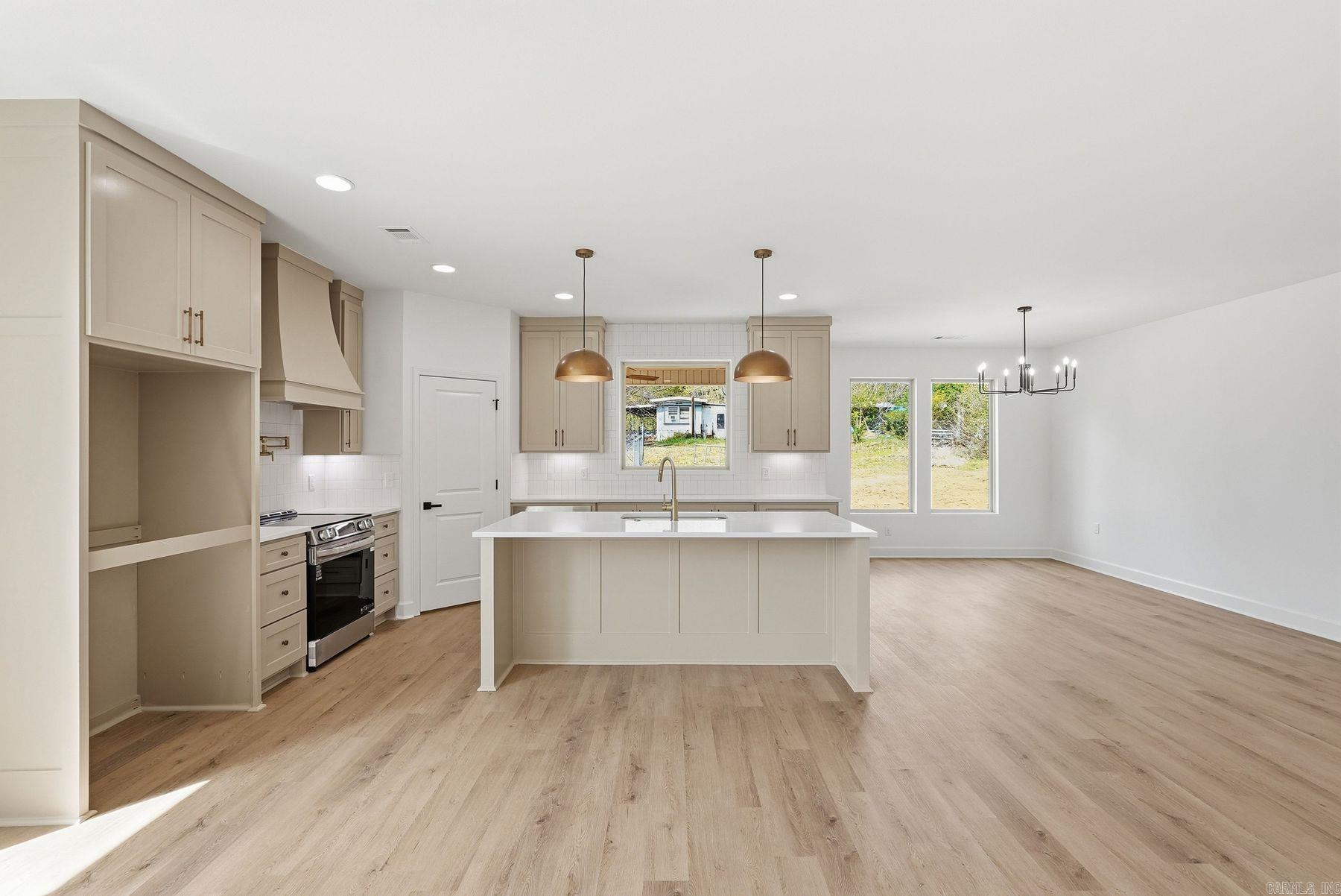 15112 Jason Drive Alexander, AR 72002