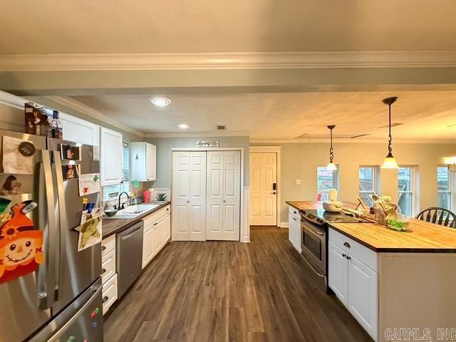 1110 W 22nd  Stuttgart, AR