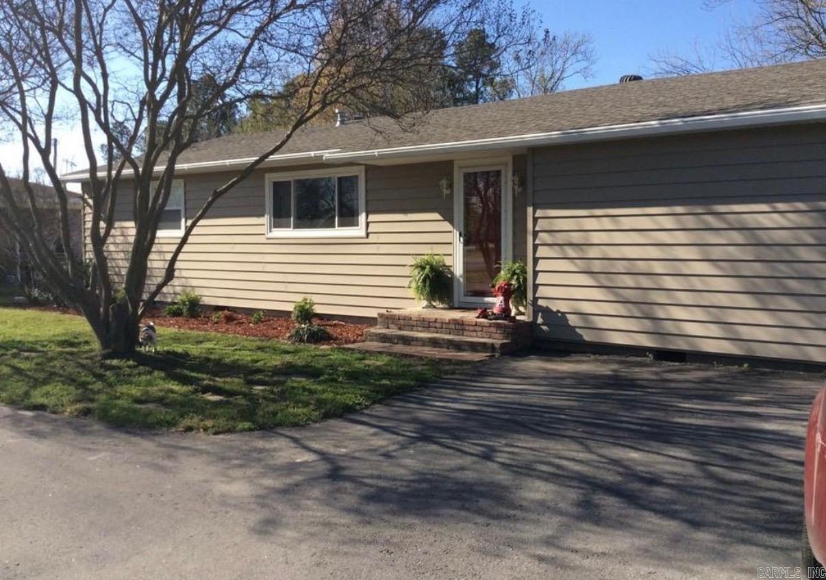 1110 W 22nd  Stuttgart, AR