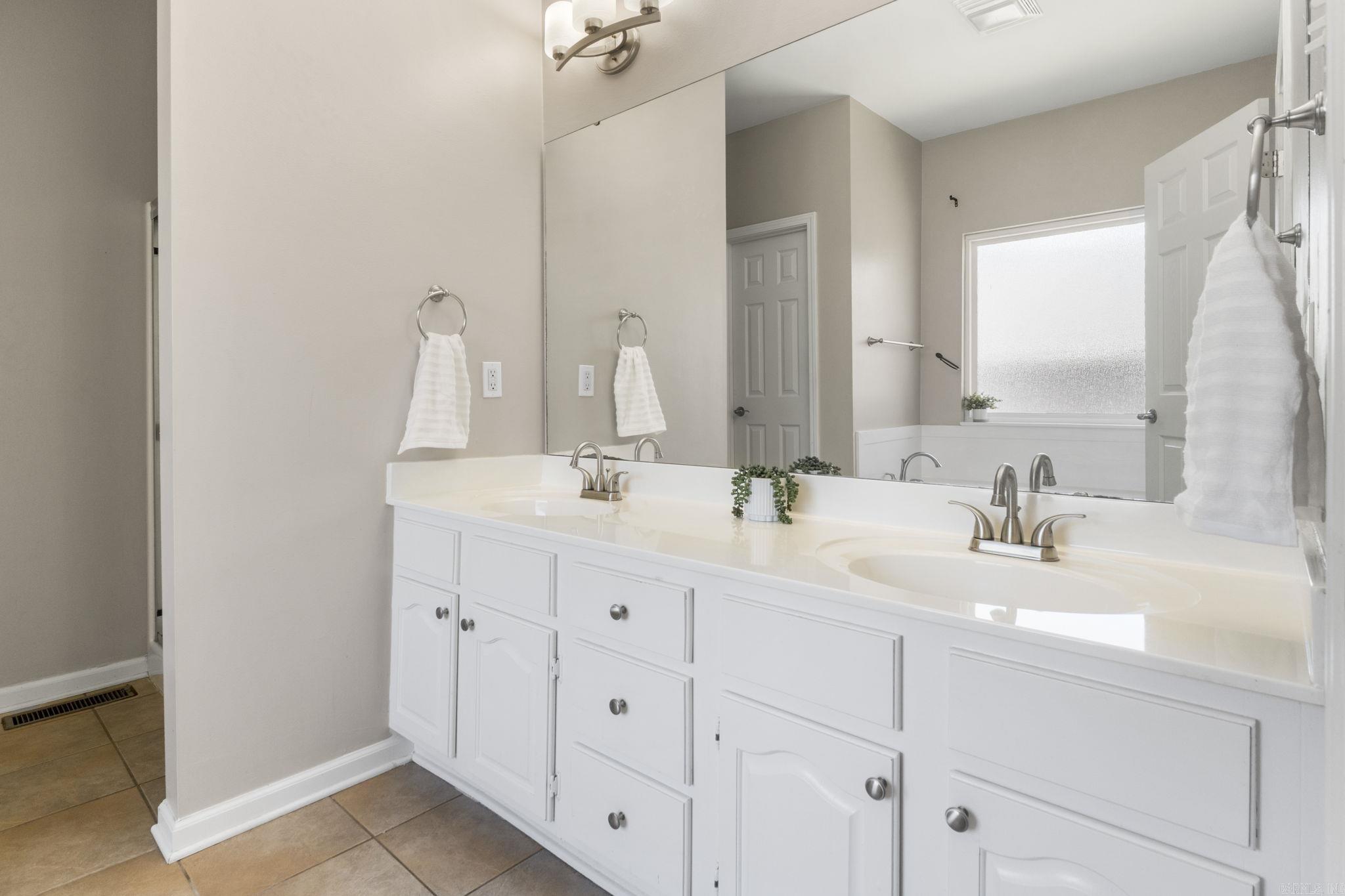 1902 Dorado Beach  Little Rock, AR