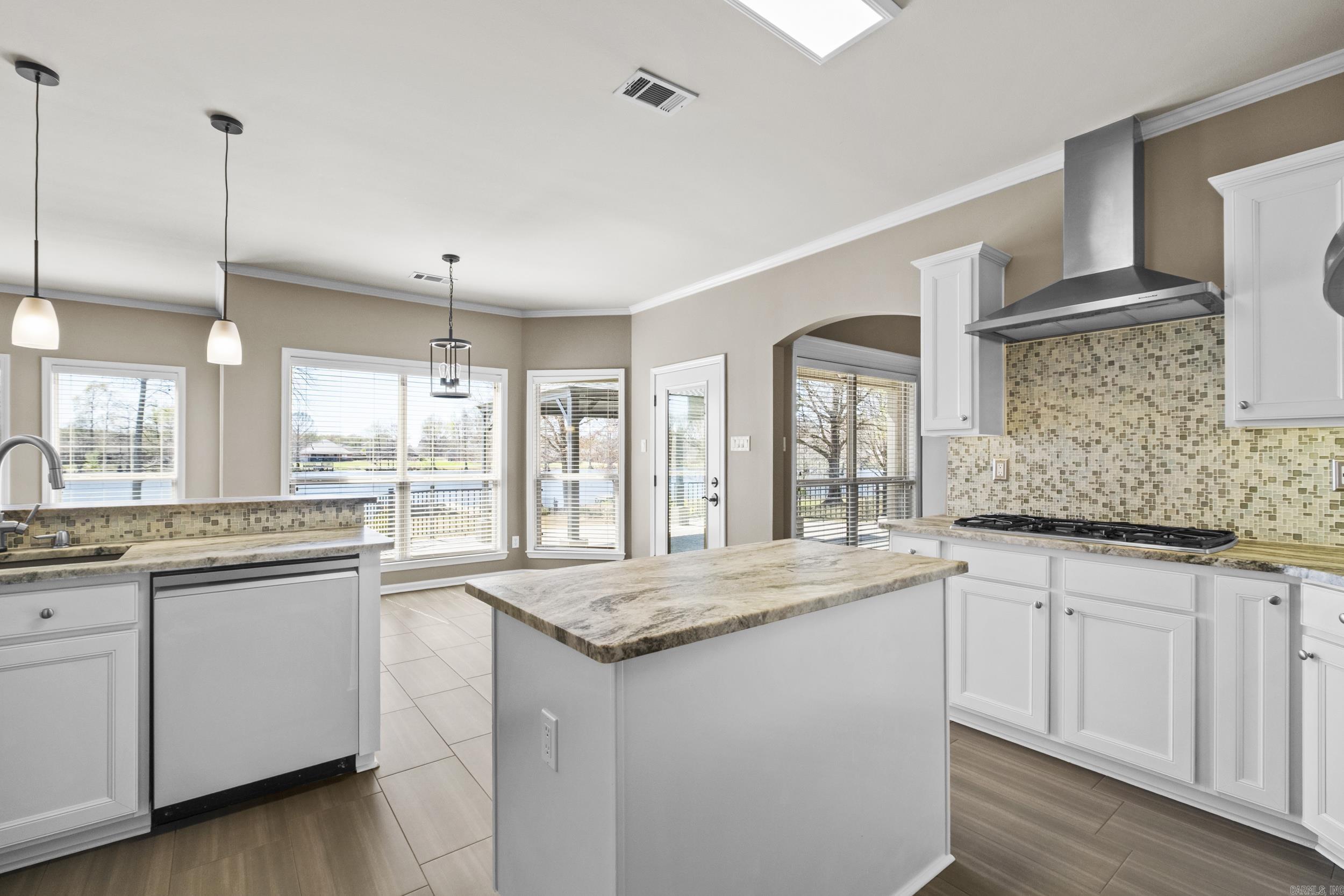 6701 Waterview Pl  Sherwood, AR