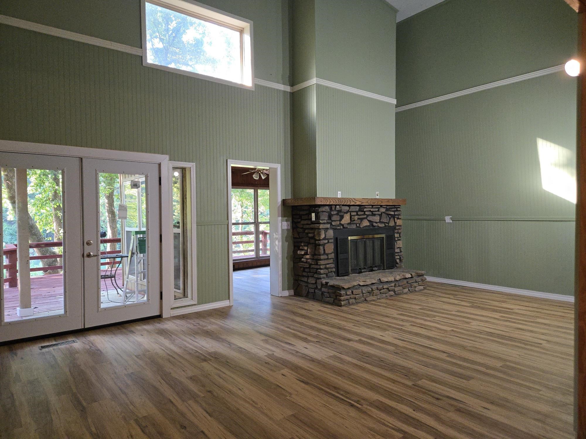 216 Bobo Drive Hardy, AR 72542