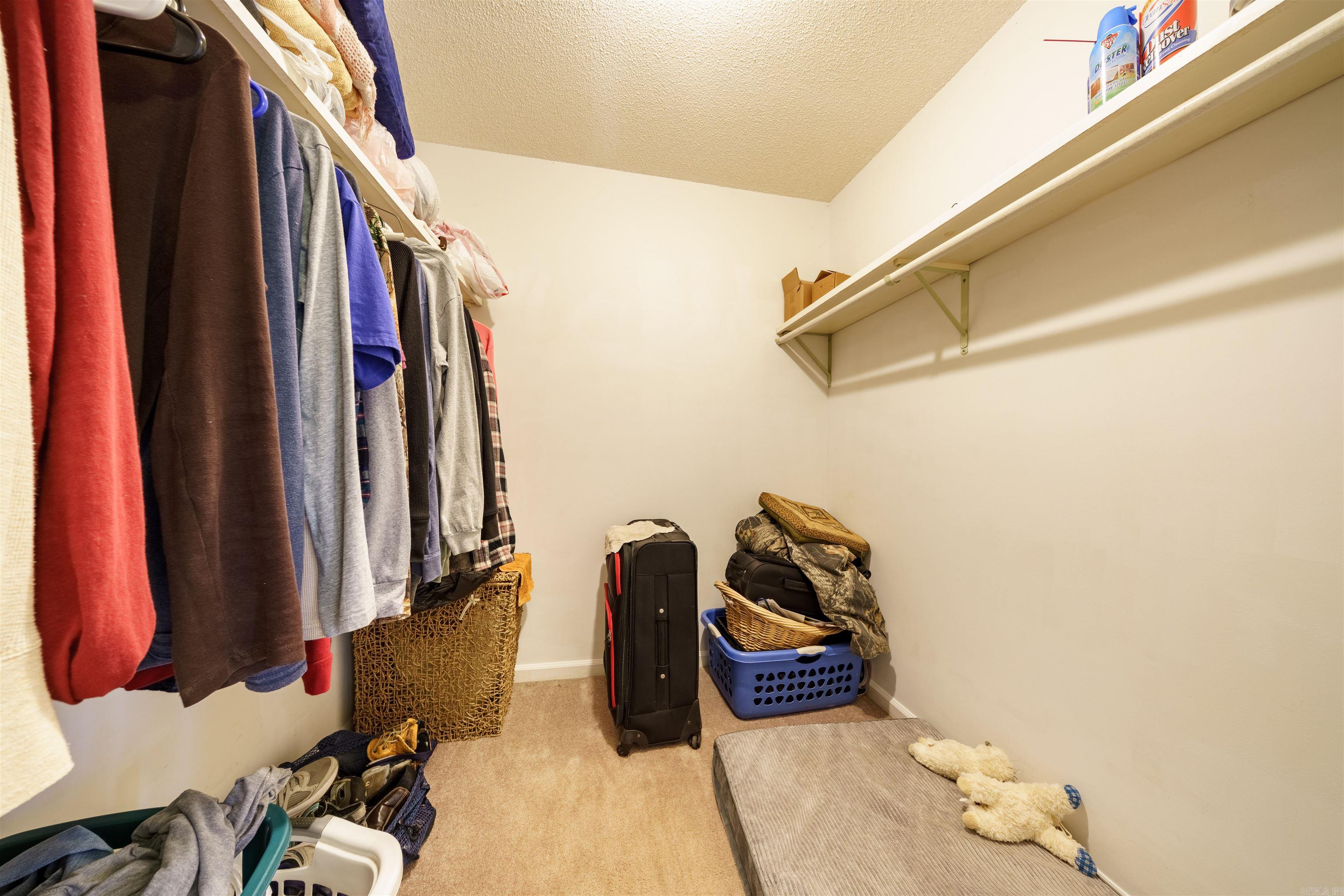 706 N Ridgeview  Mountain View, AR