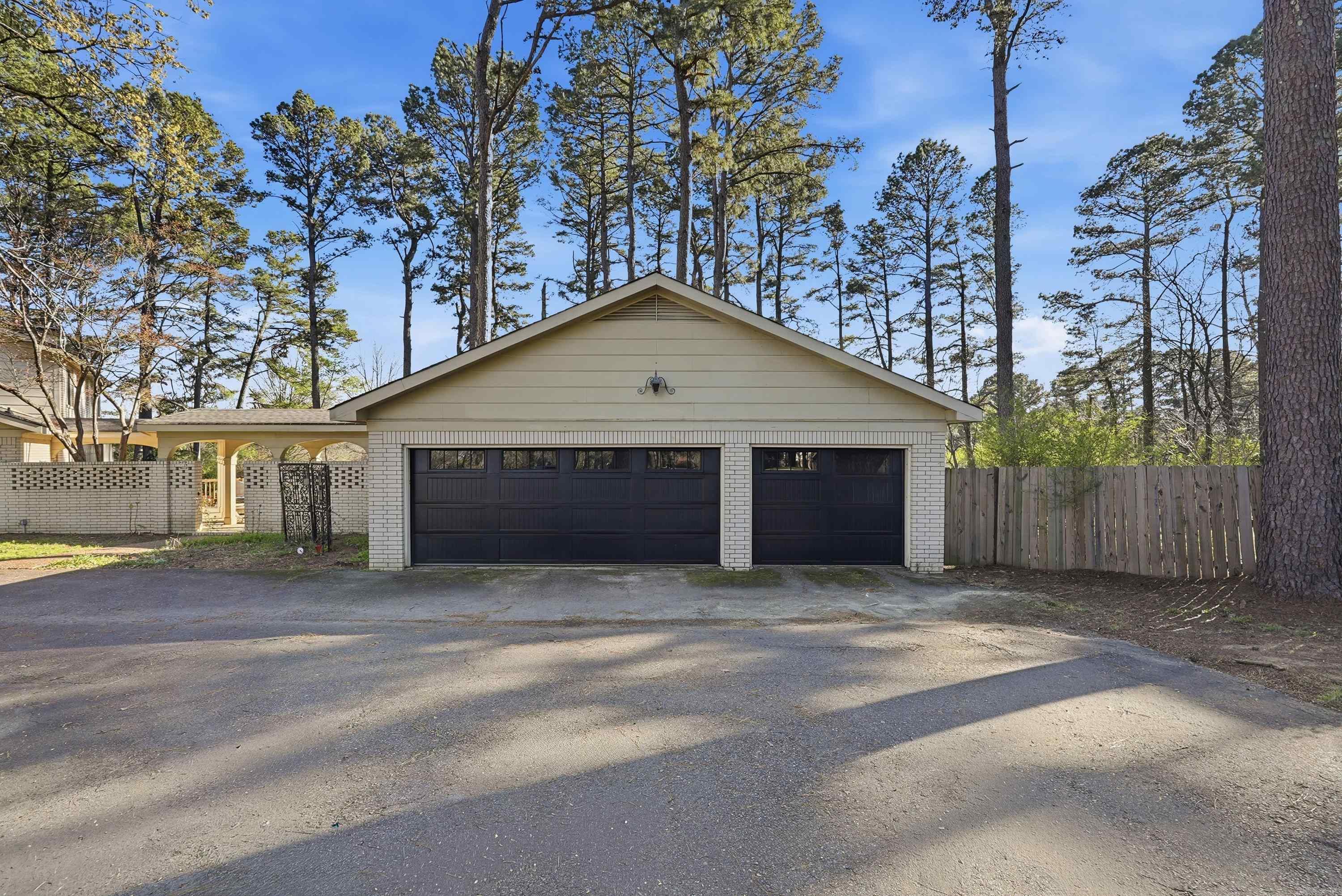 105 Longleaf  Searcy, AR