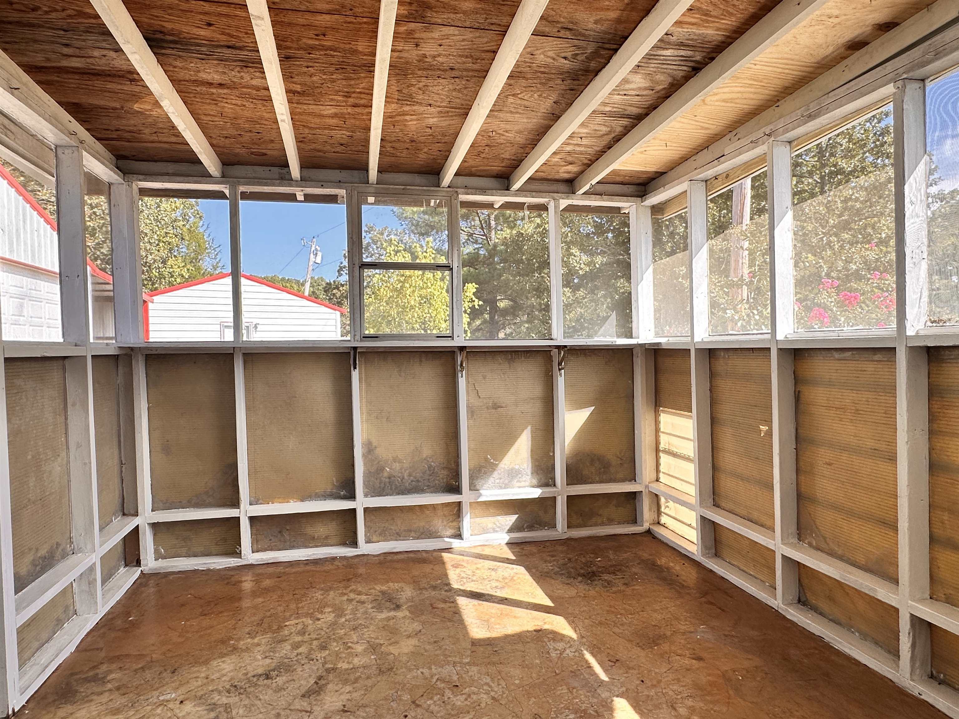 106 Edna  Highland, AR