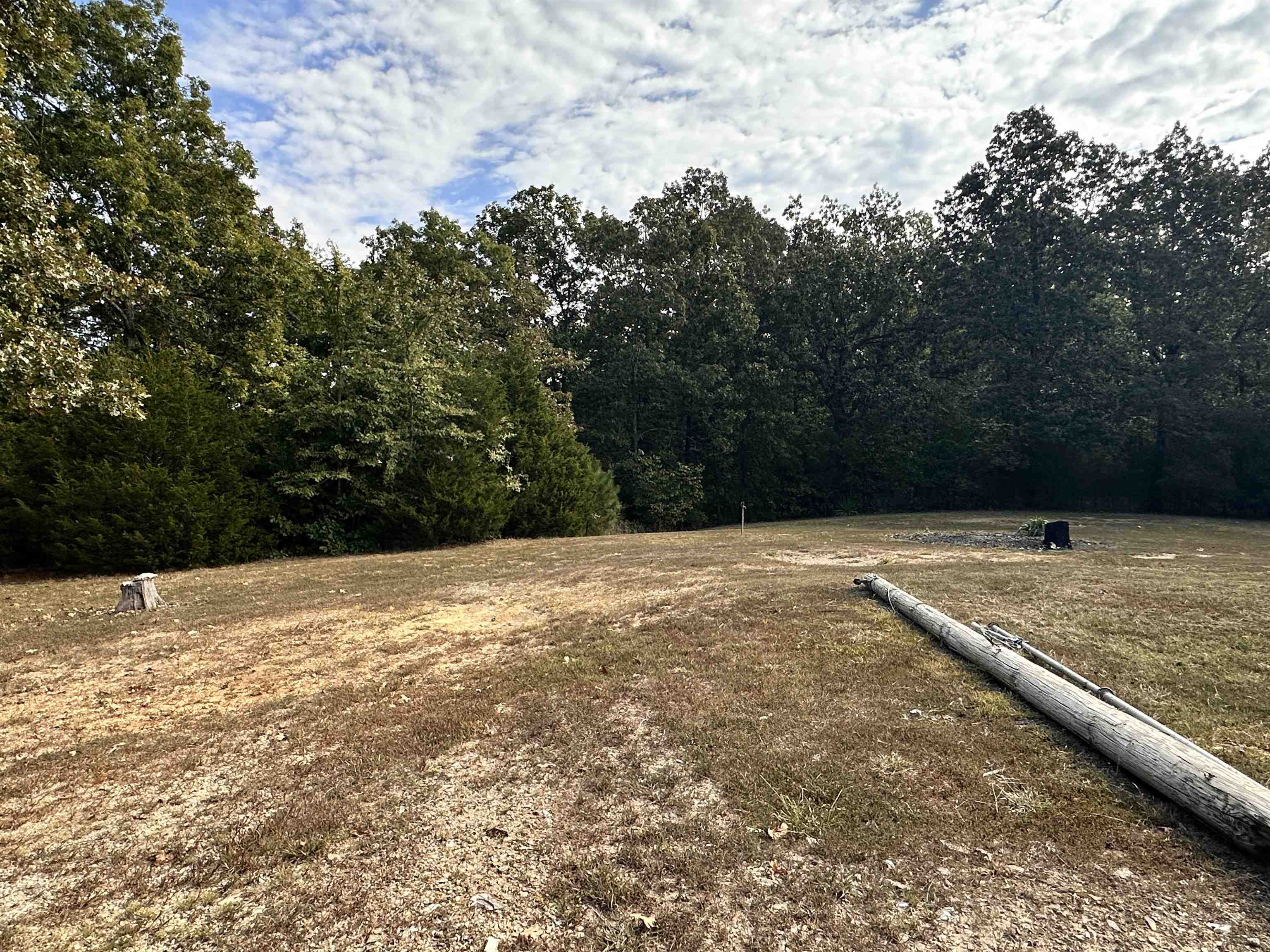 106 Edna  Highland, AR