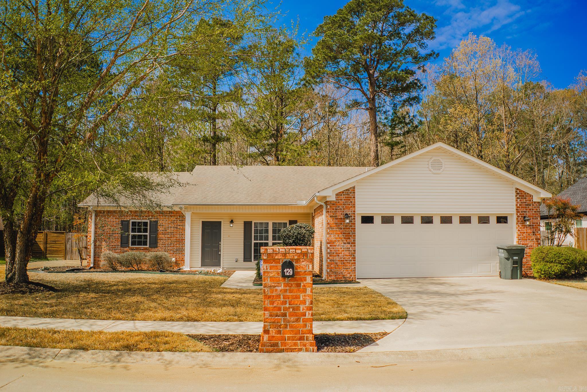 129 Southern Oaks  Monticello, AR