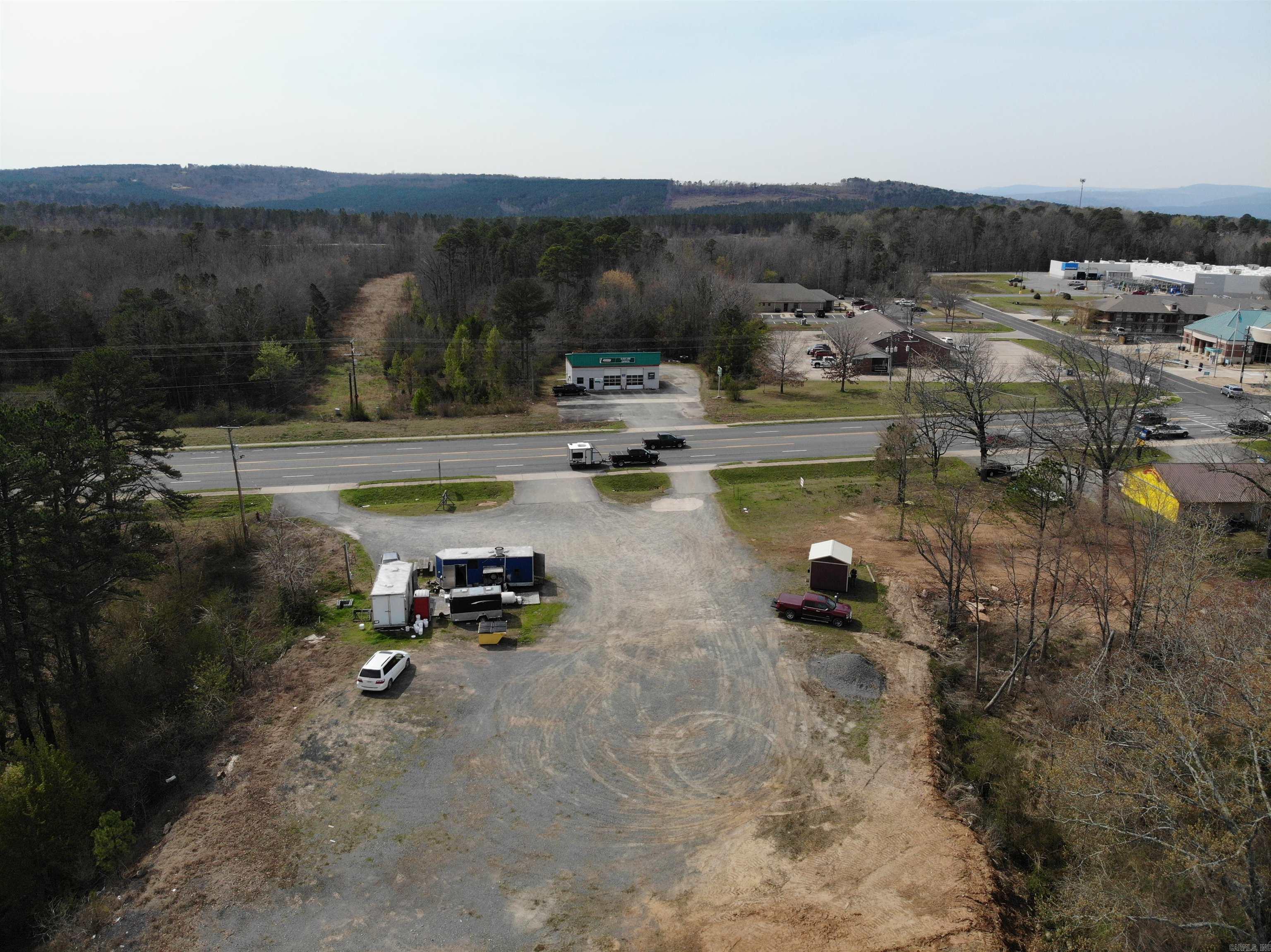 2153 S 65  Clinton, AR