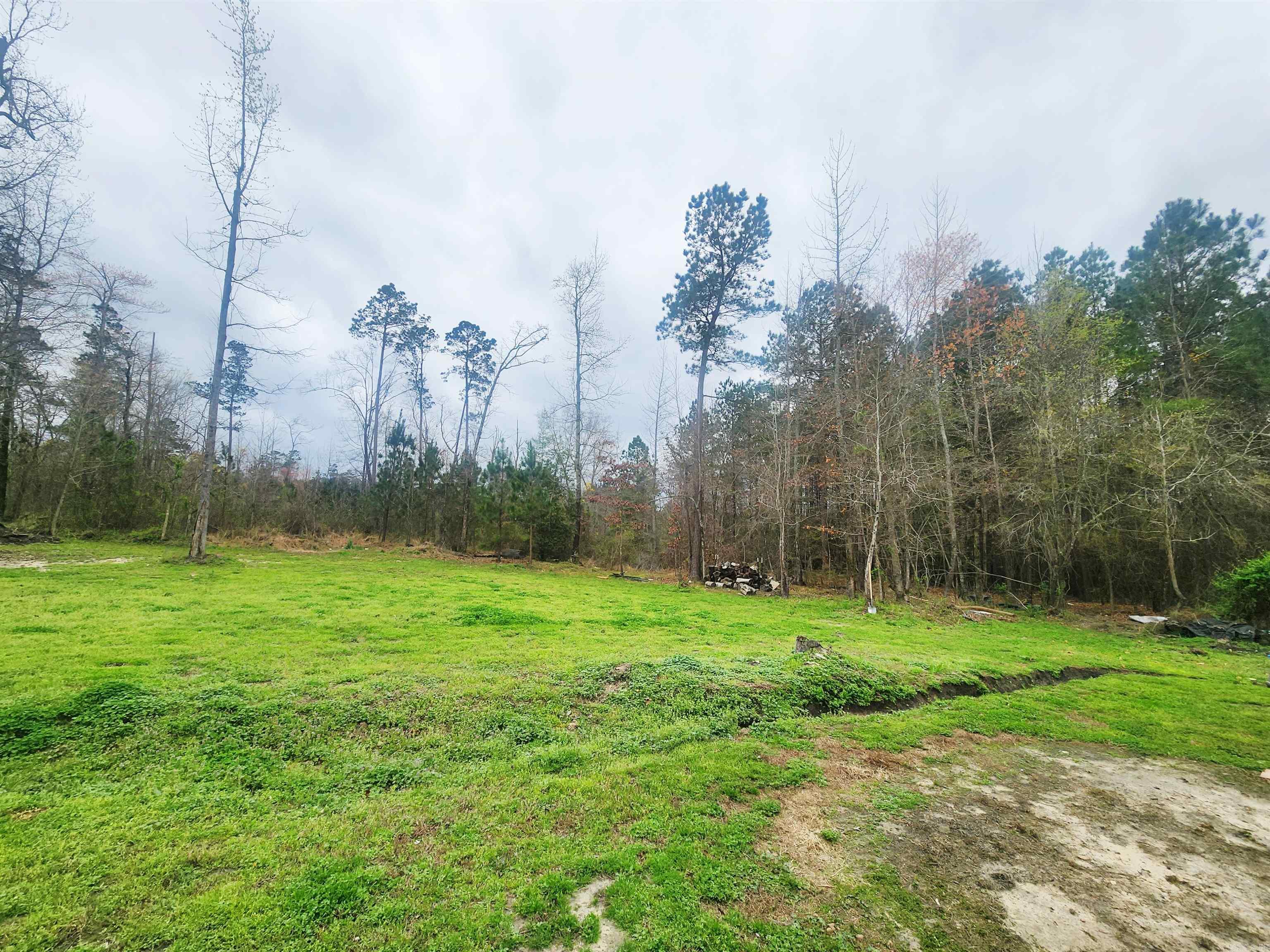 1195 & 1197 Gifford Tram  Malvern, AR