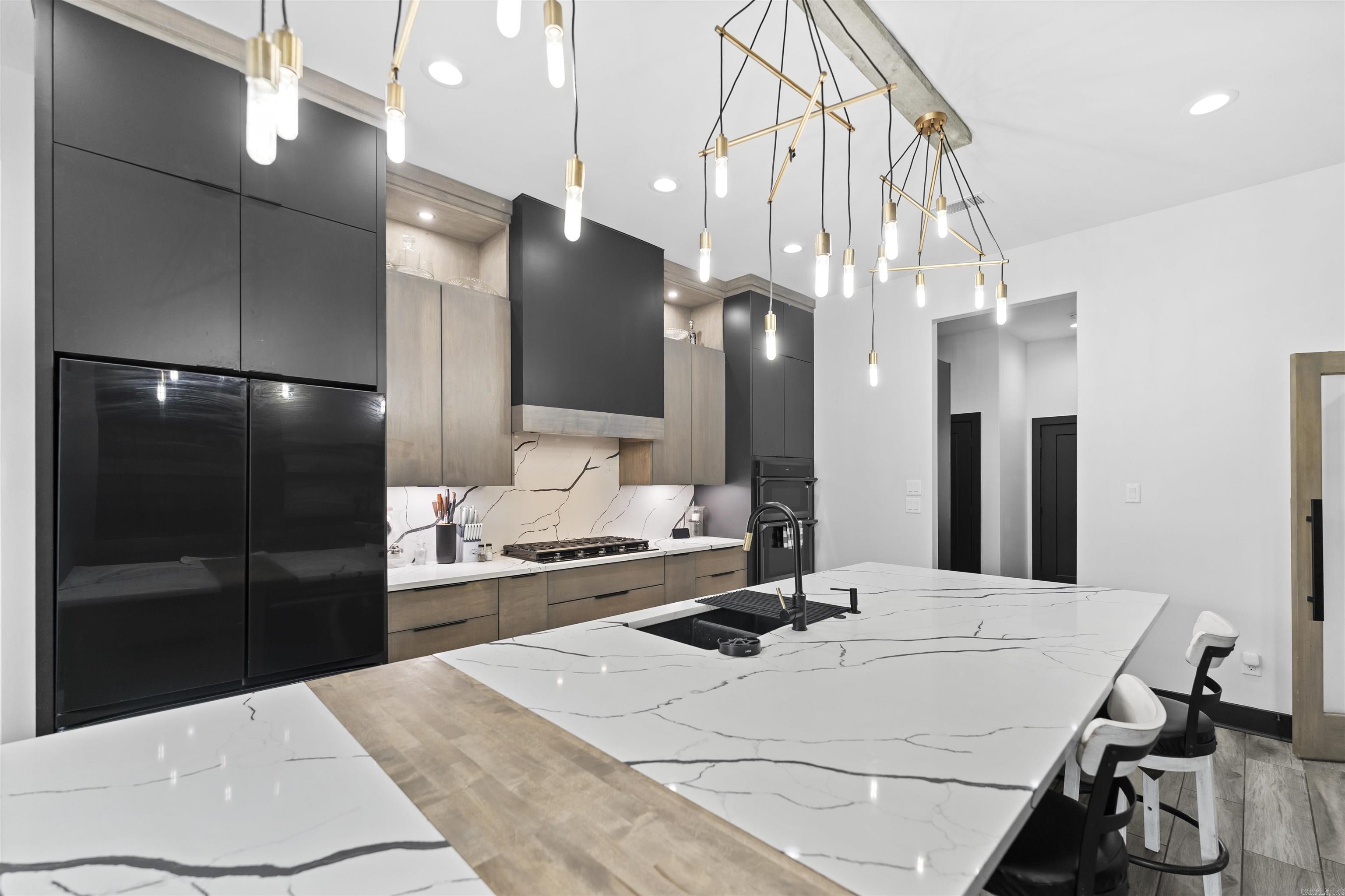 2065 Canyon Creek  Benton, AR