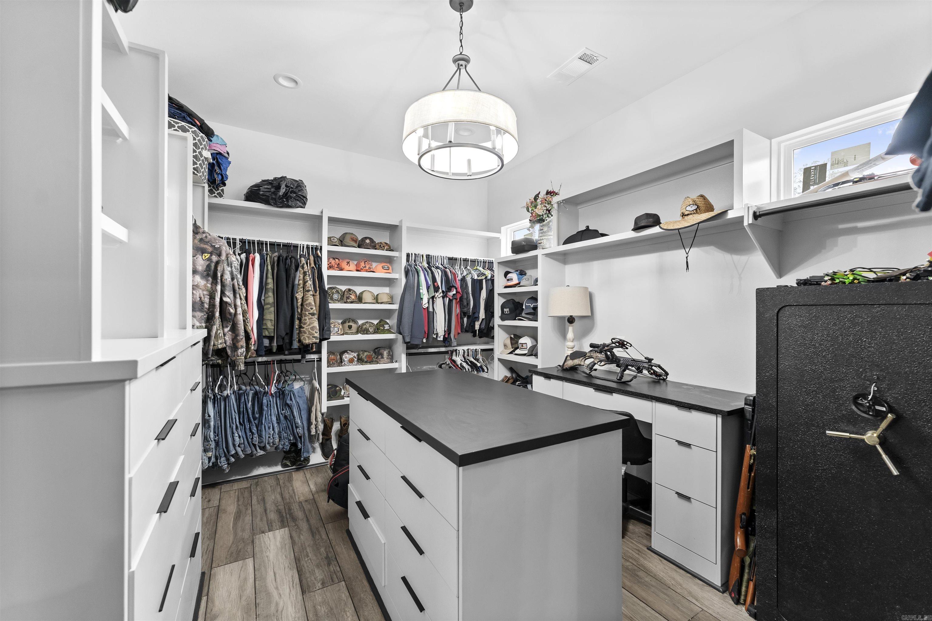 2065 Canyon Creek  Benton, AR