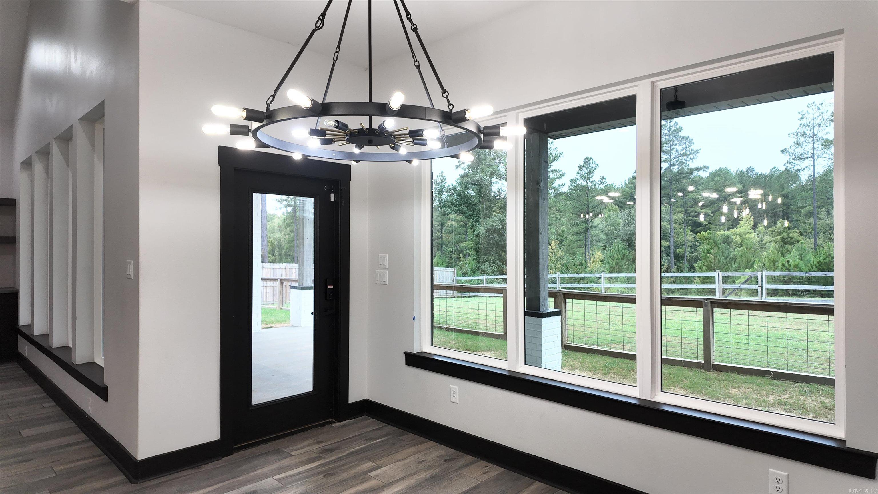 2065 Canyon Creek Parkway Benton, AR 72019