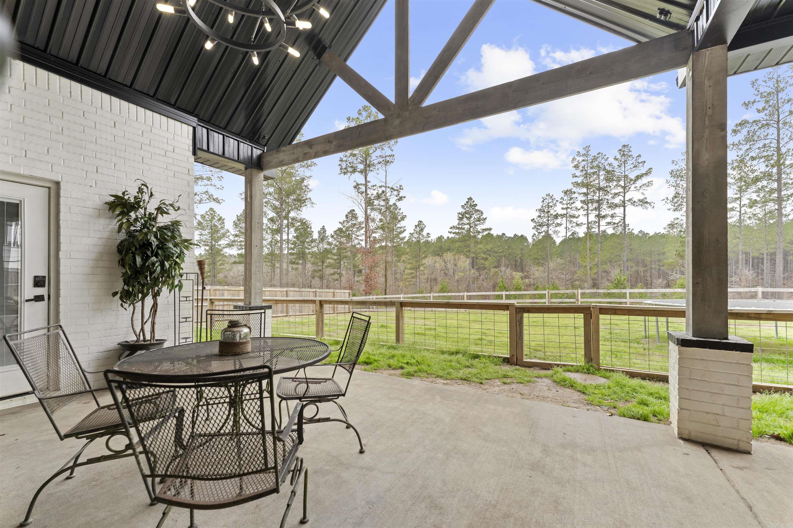 2065 Canyon Creek  Benton, AR