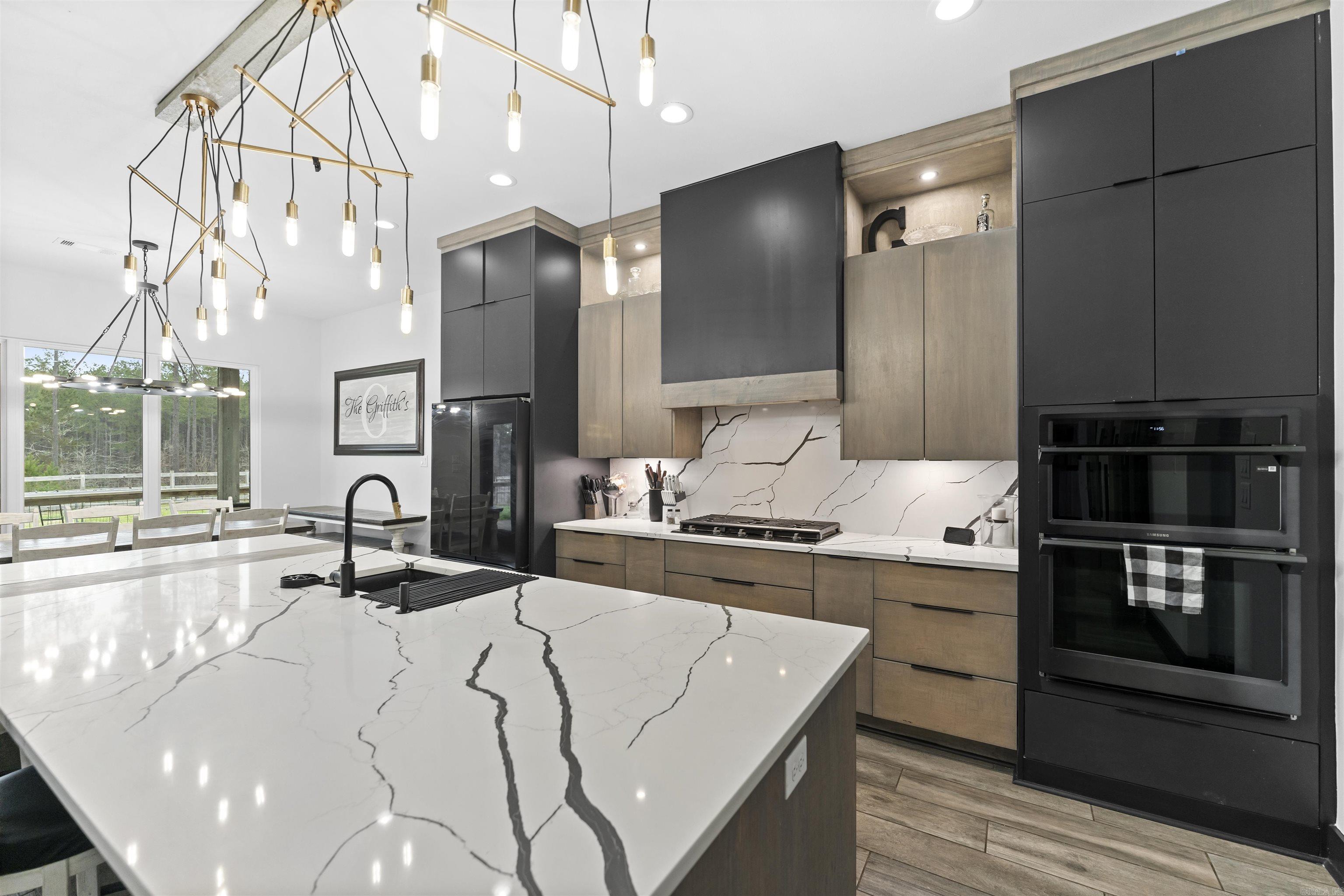 2065 Canyon Creek  Benton, AR