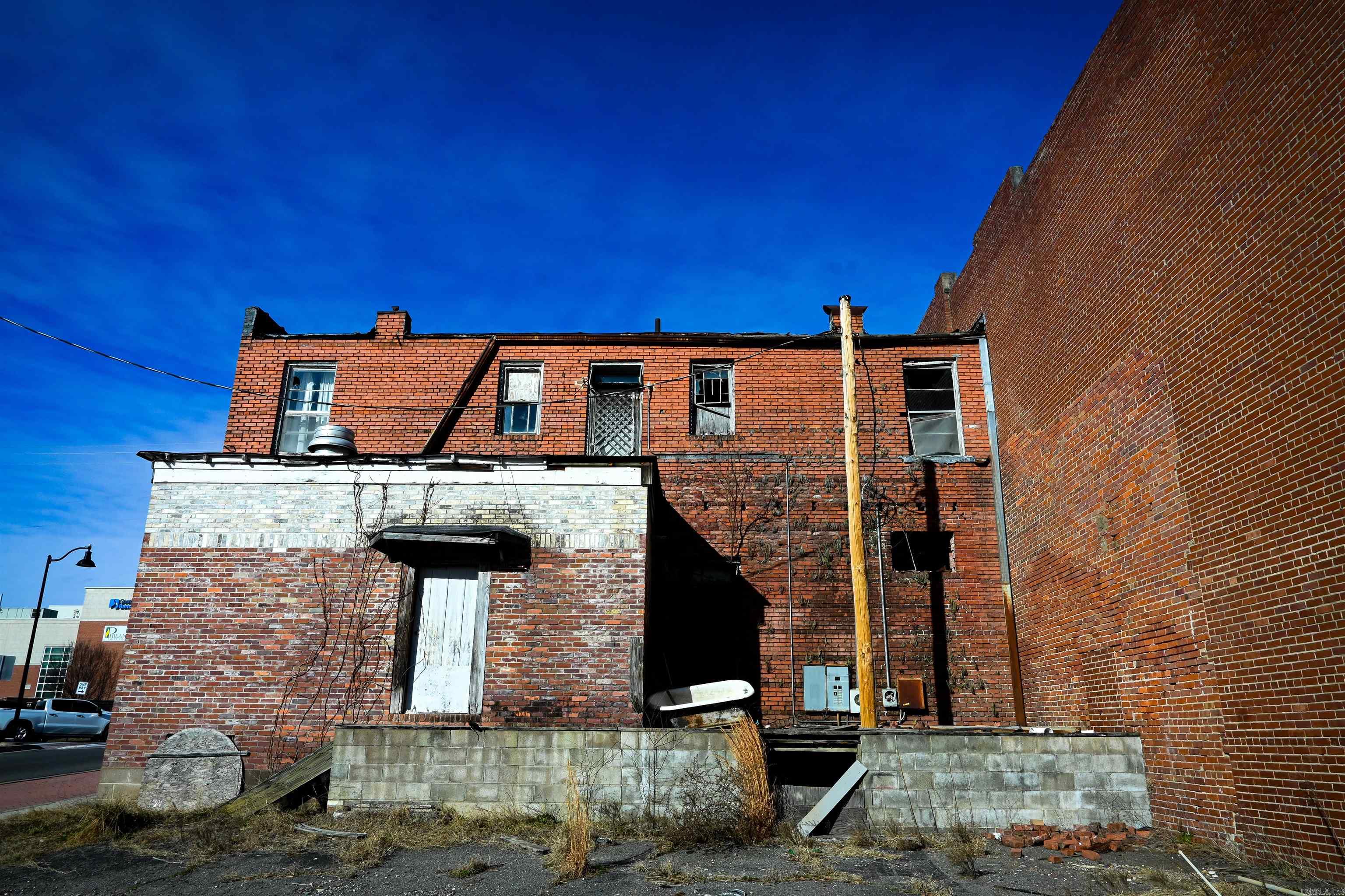 3823 W 13TH  Little Rock, AR