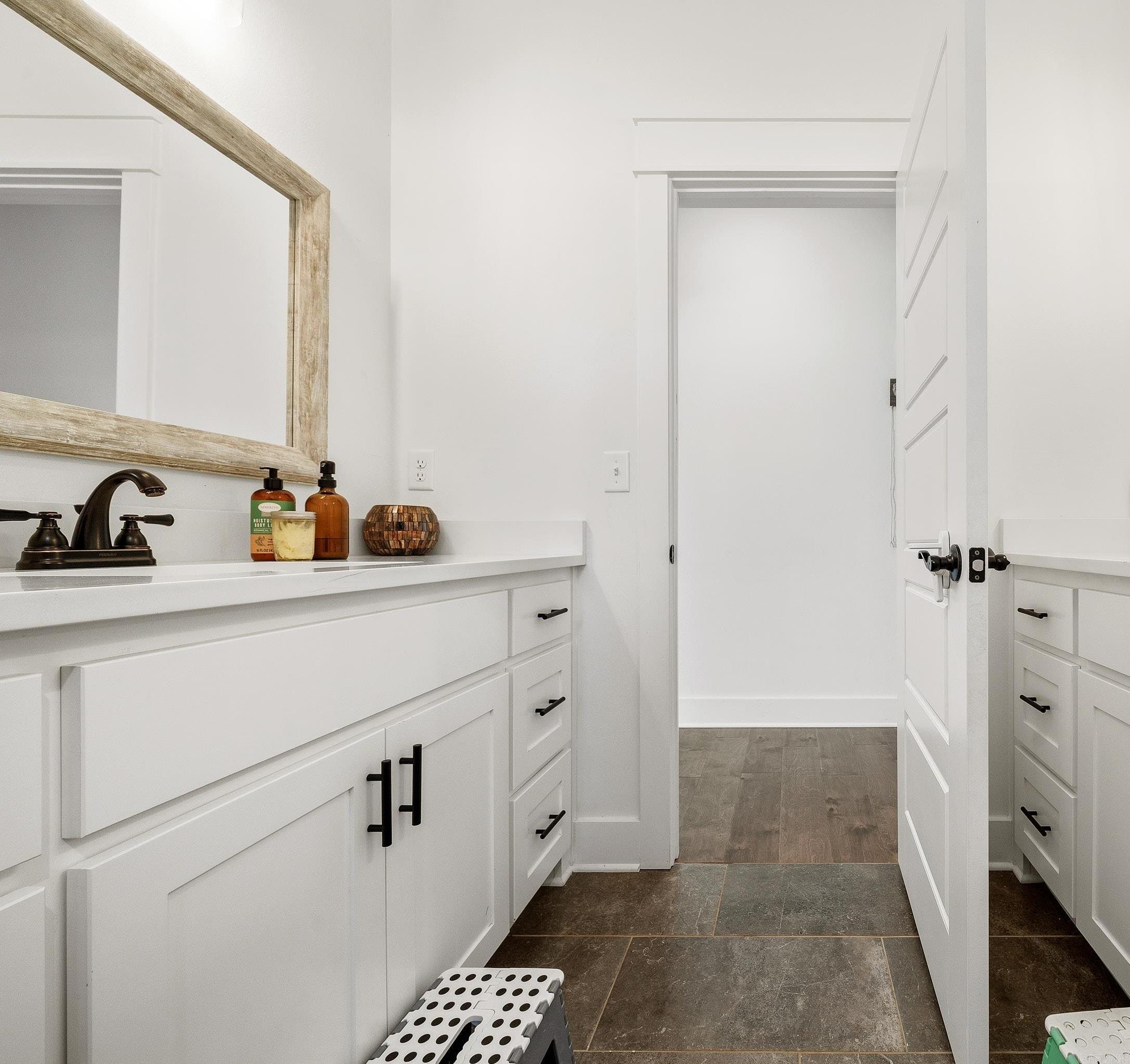 10535 Highway 298  Benton, AR