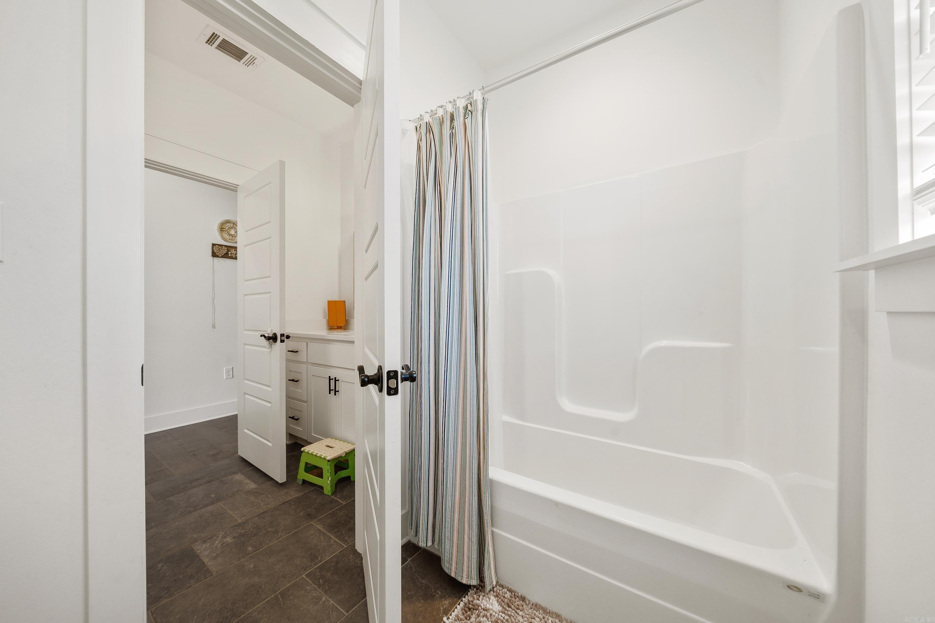 10535 Highway 298  Benton, AR