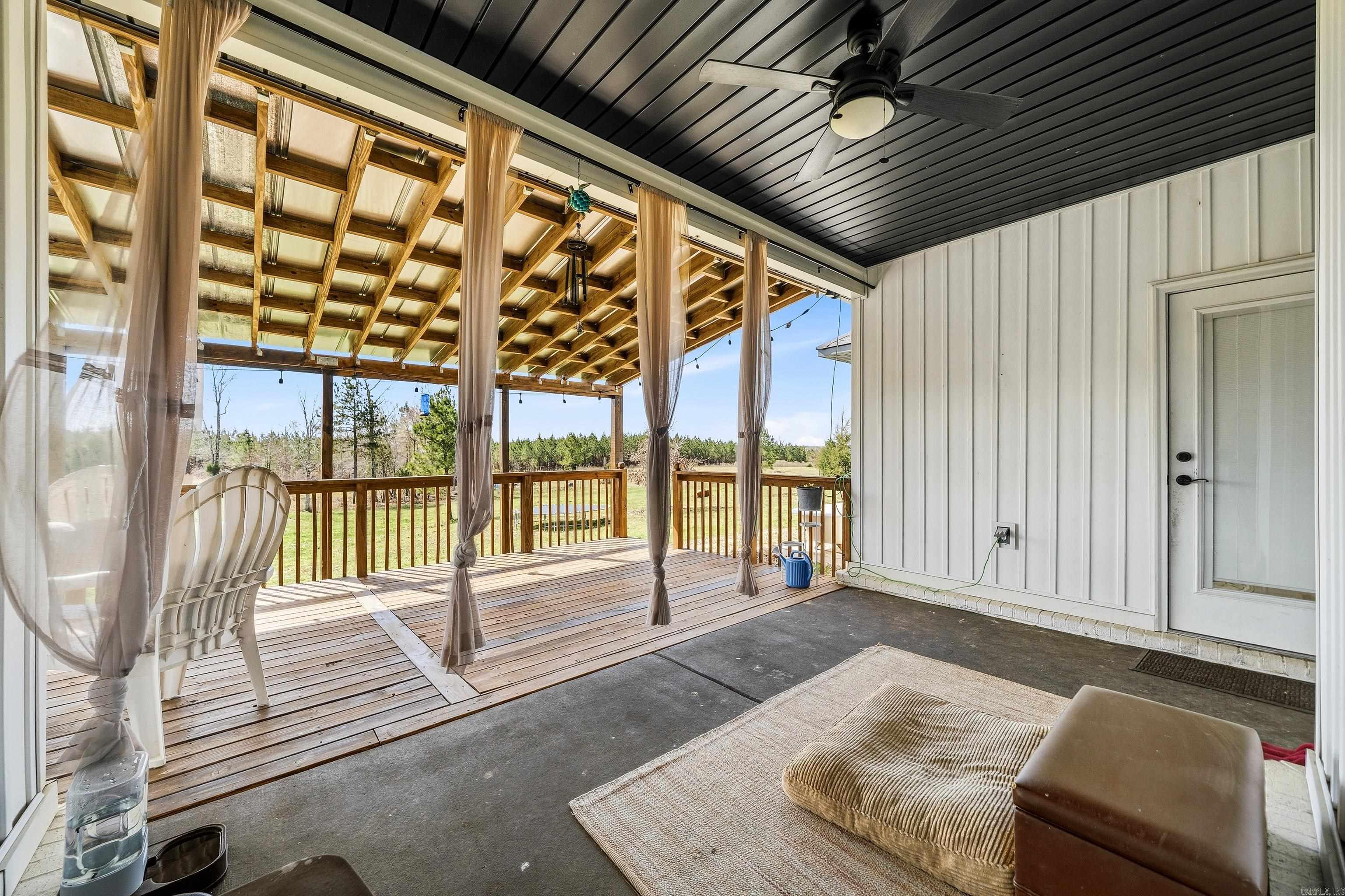 10535 Highway 298  Benton, AR