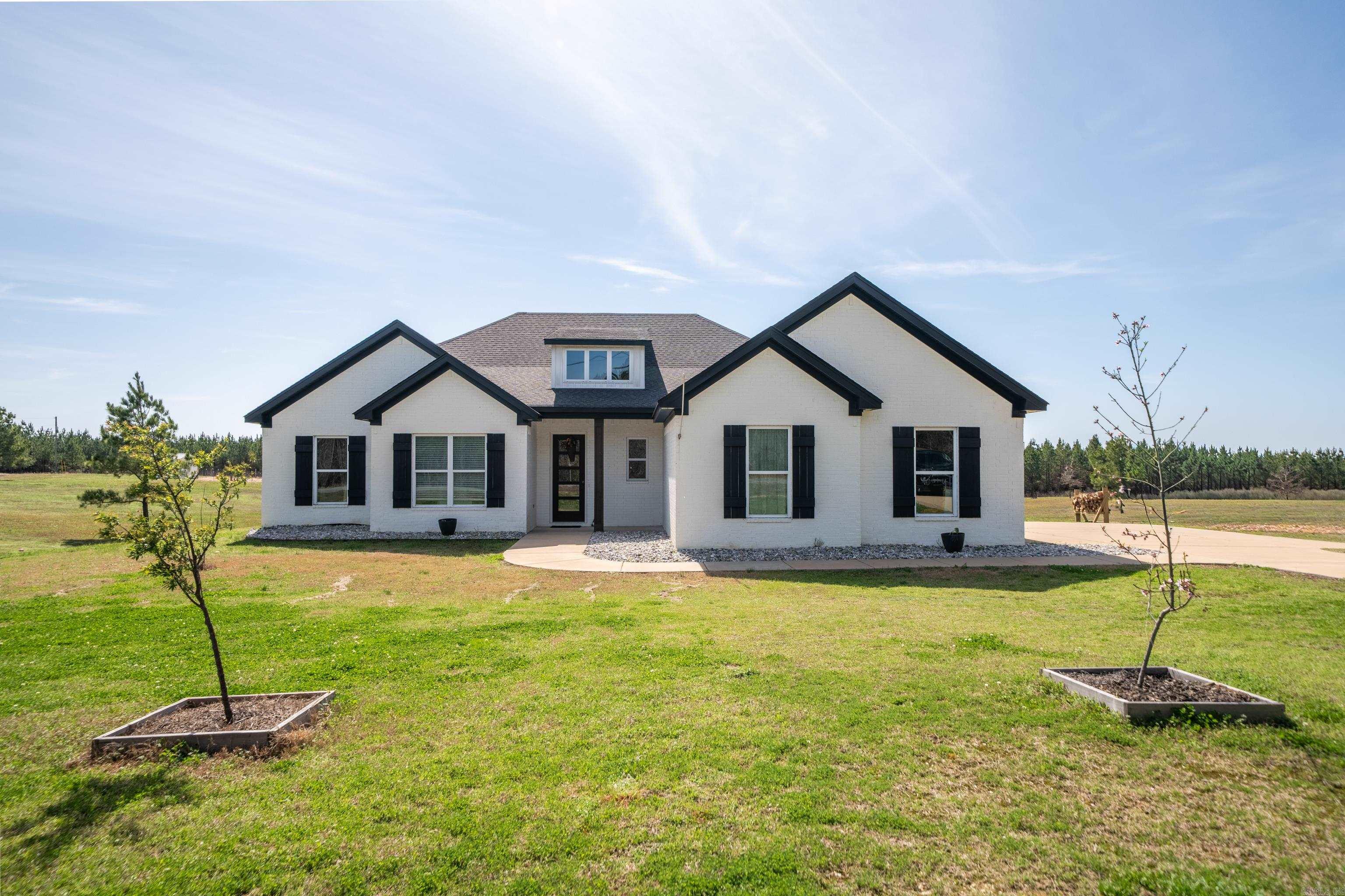 10535 Highway 298  Benton, AR