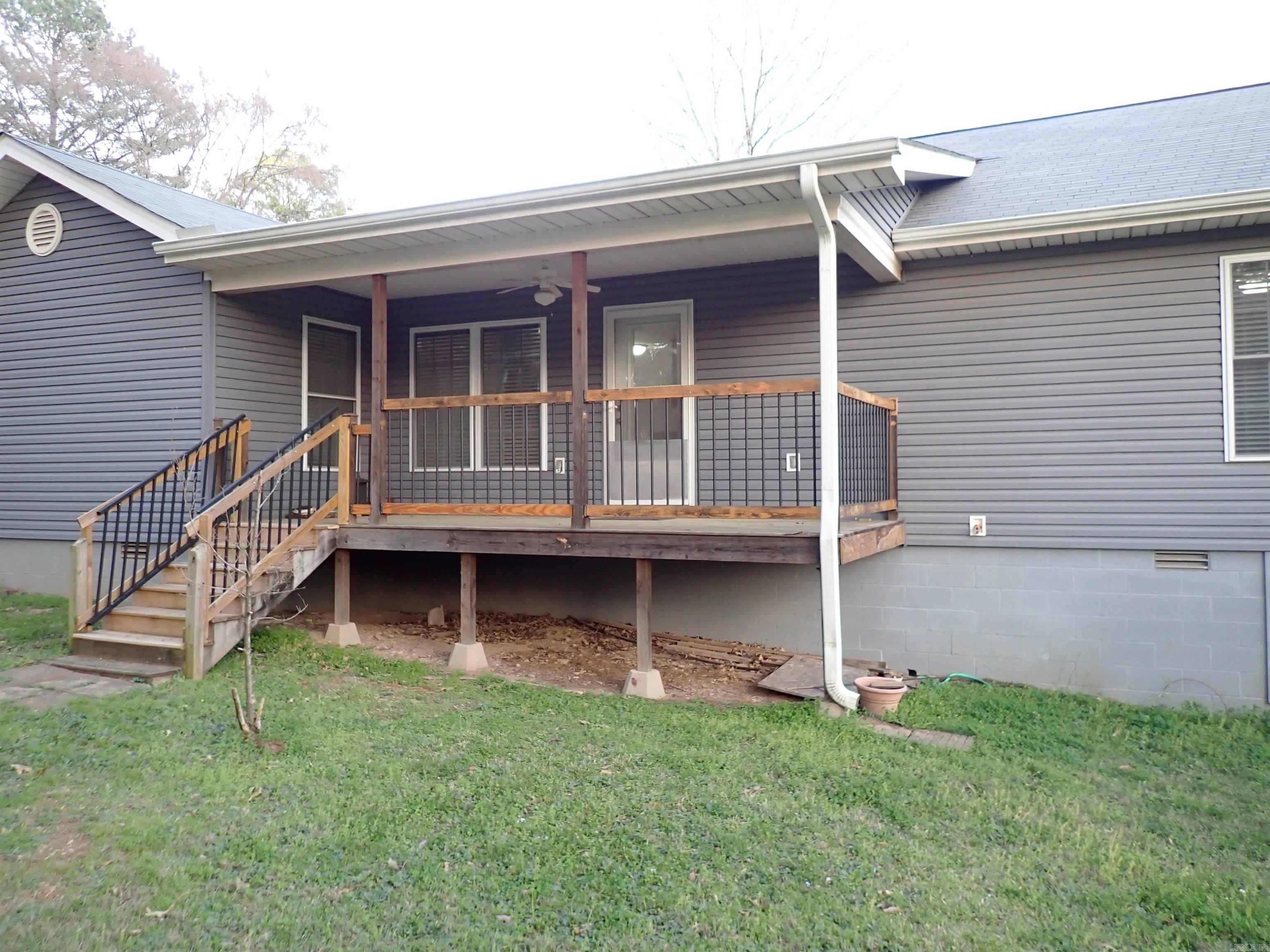 125 Shore Acres Drive Hot Springs, AR 71913-9578