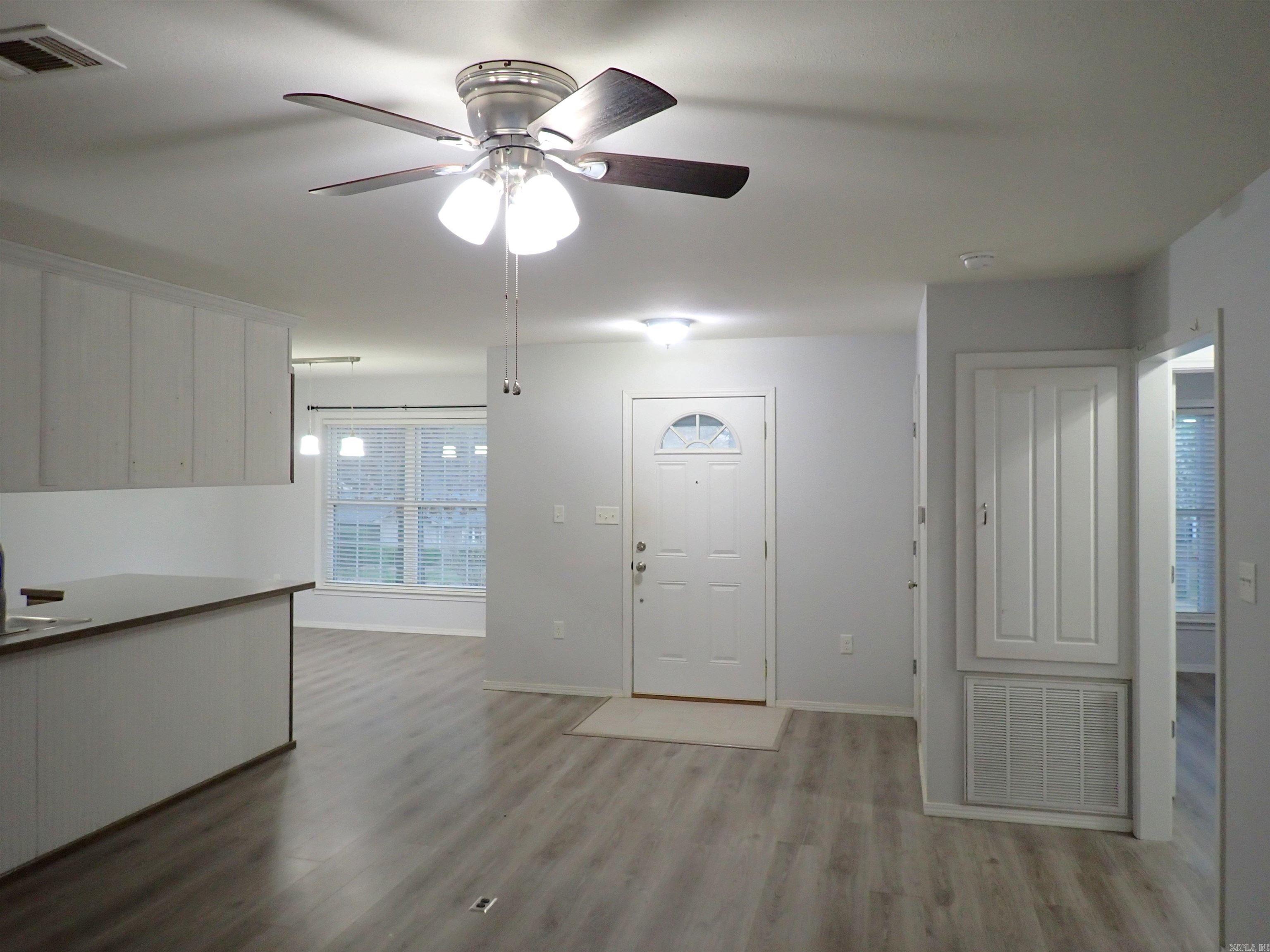 125 Shore Acres Drive Hot Springs, AR 71913-9578