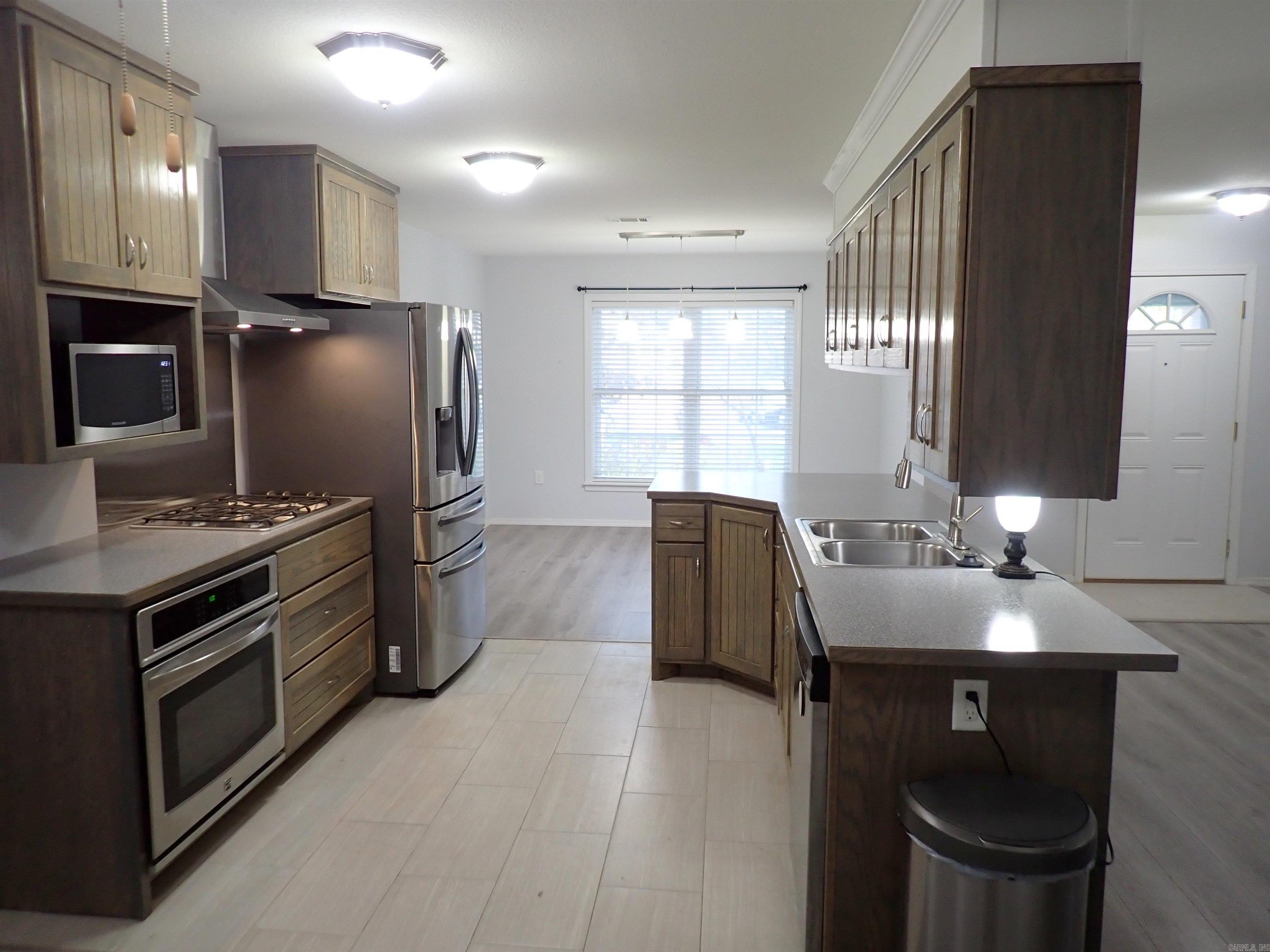 125 Shore Acres Drive Hot Springs, AR 71913-9578