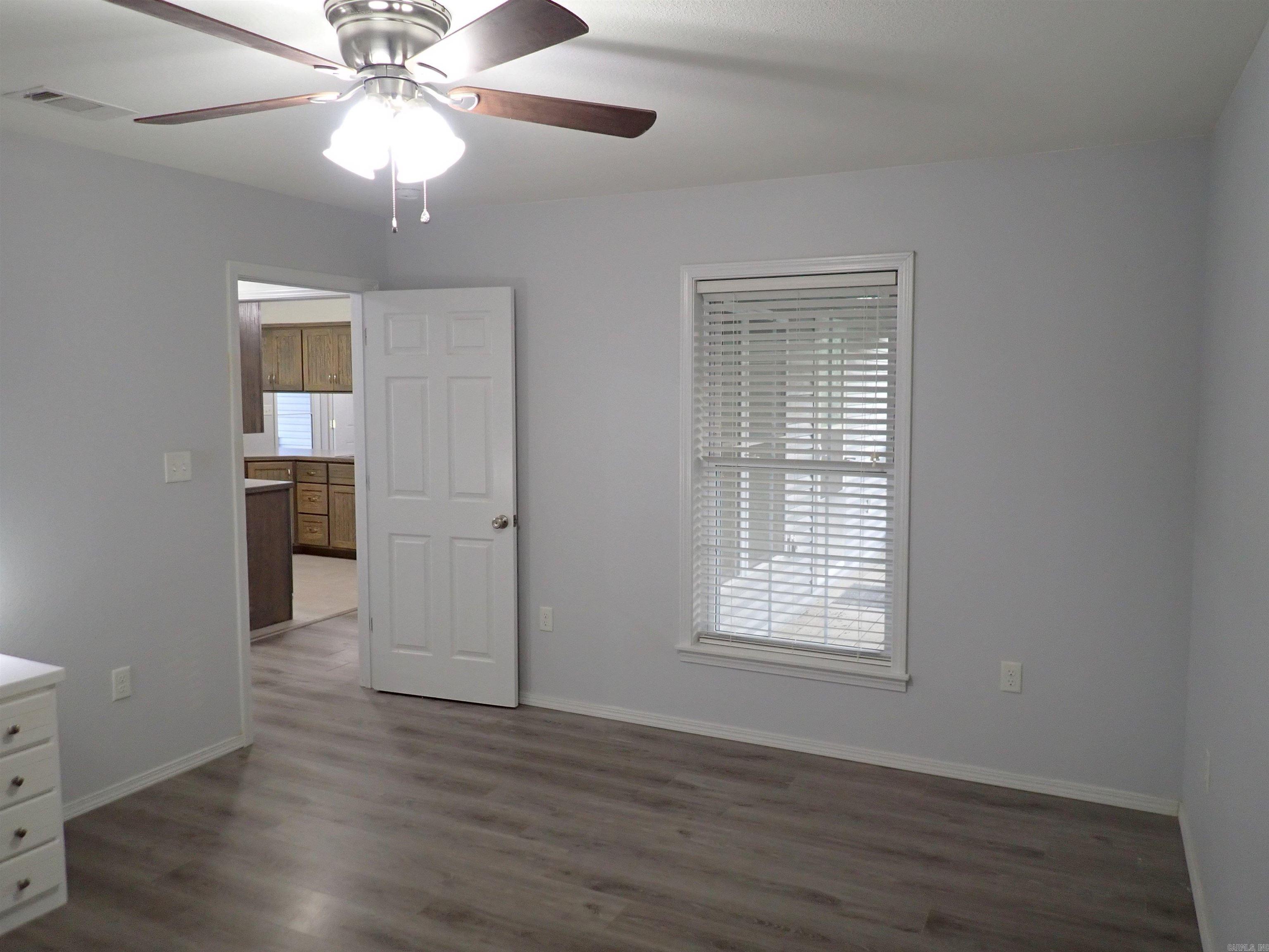 125 Shore Acres Drive Hot Springs, AR 71913-9578