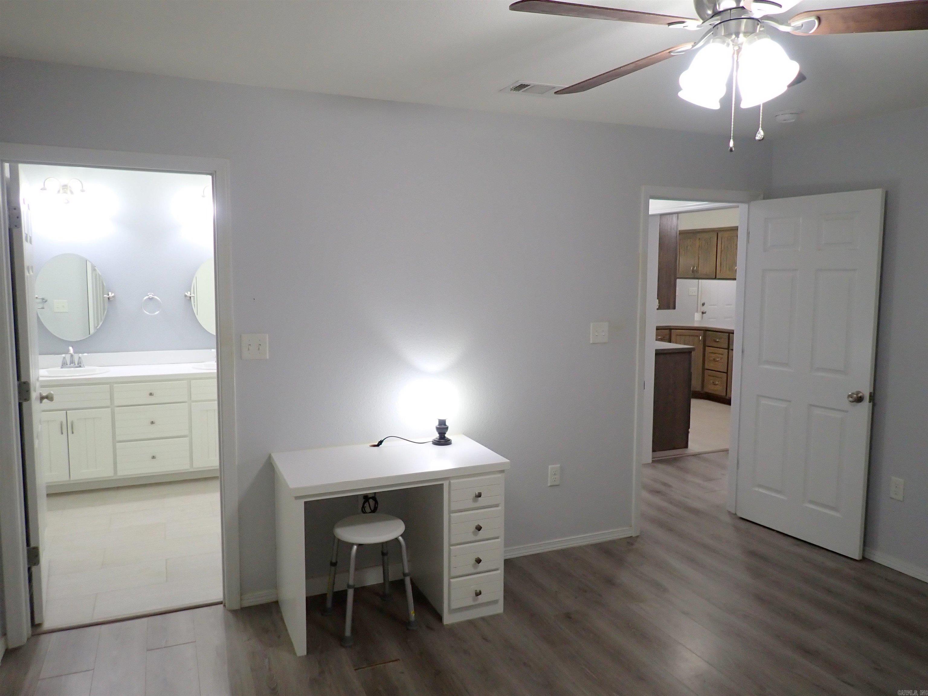 125 Shore Acres Drive Hot Springs, AR 71913-9578