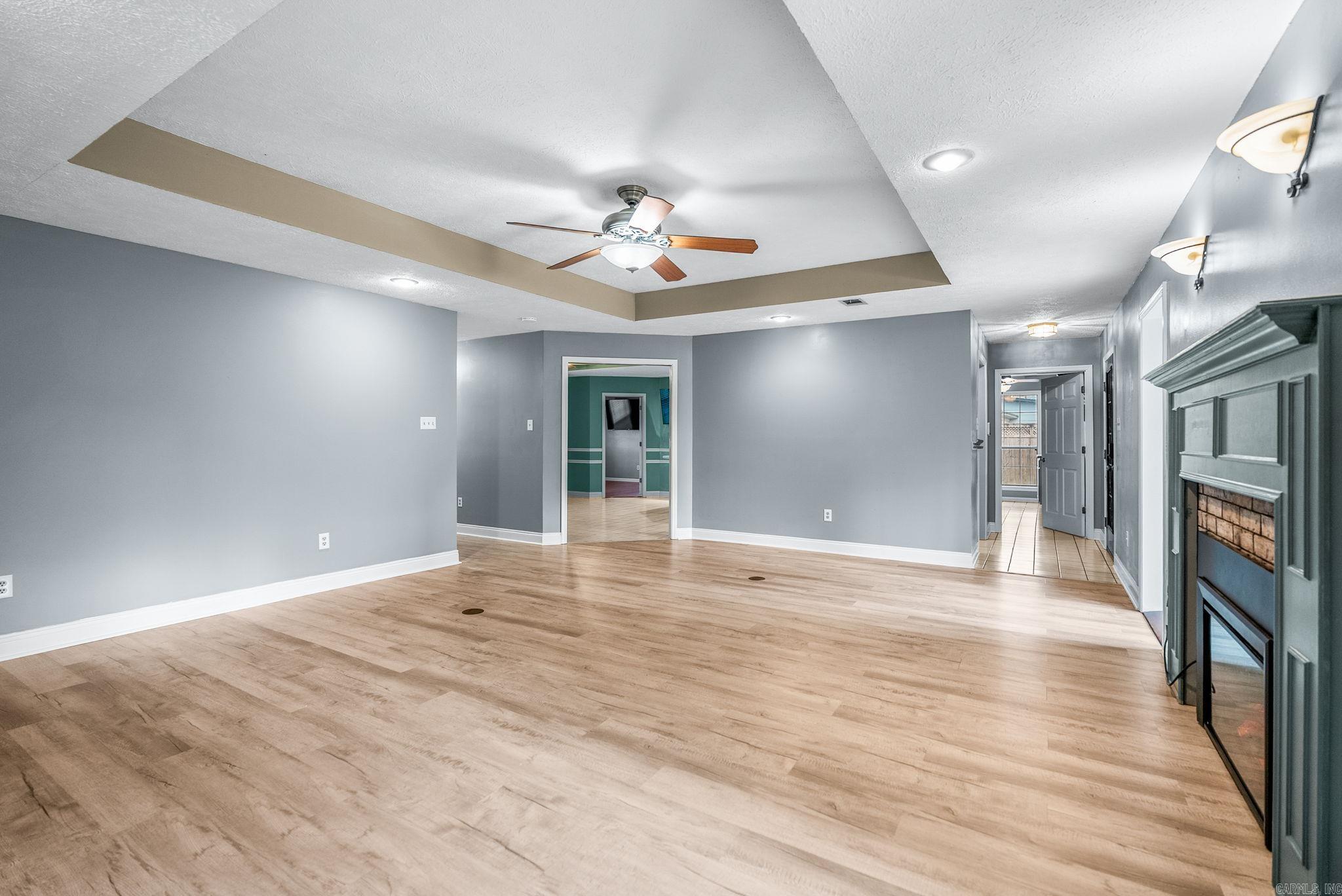 9 Burnett  Greenbrier, AR