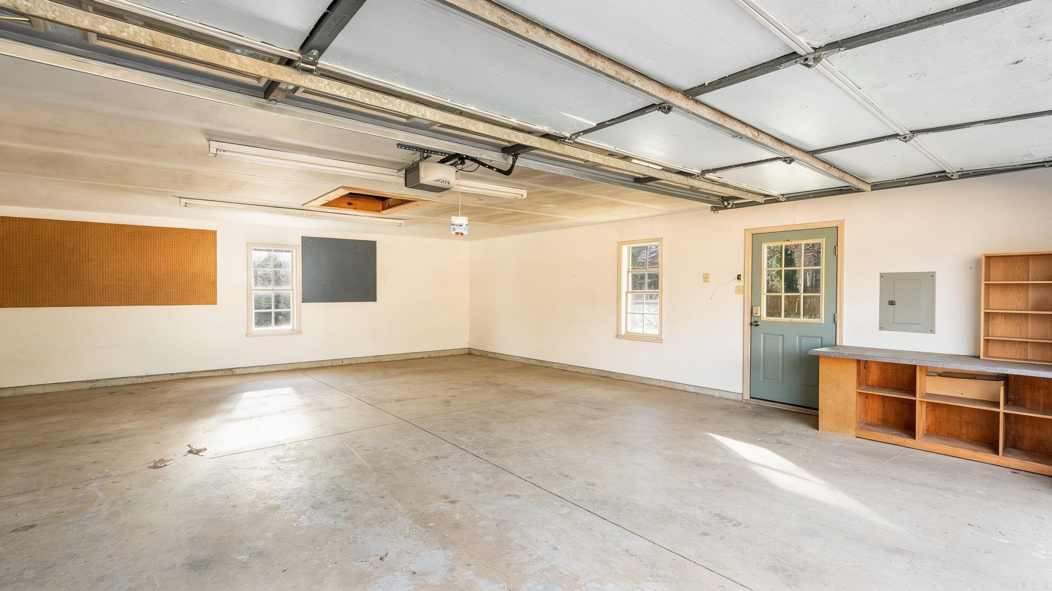 9 Burnett  Greenbrier, AR