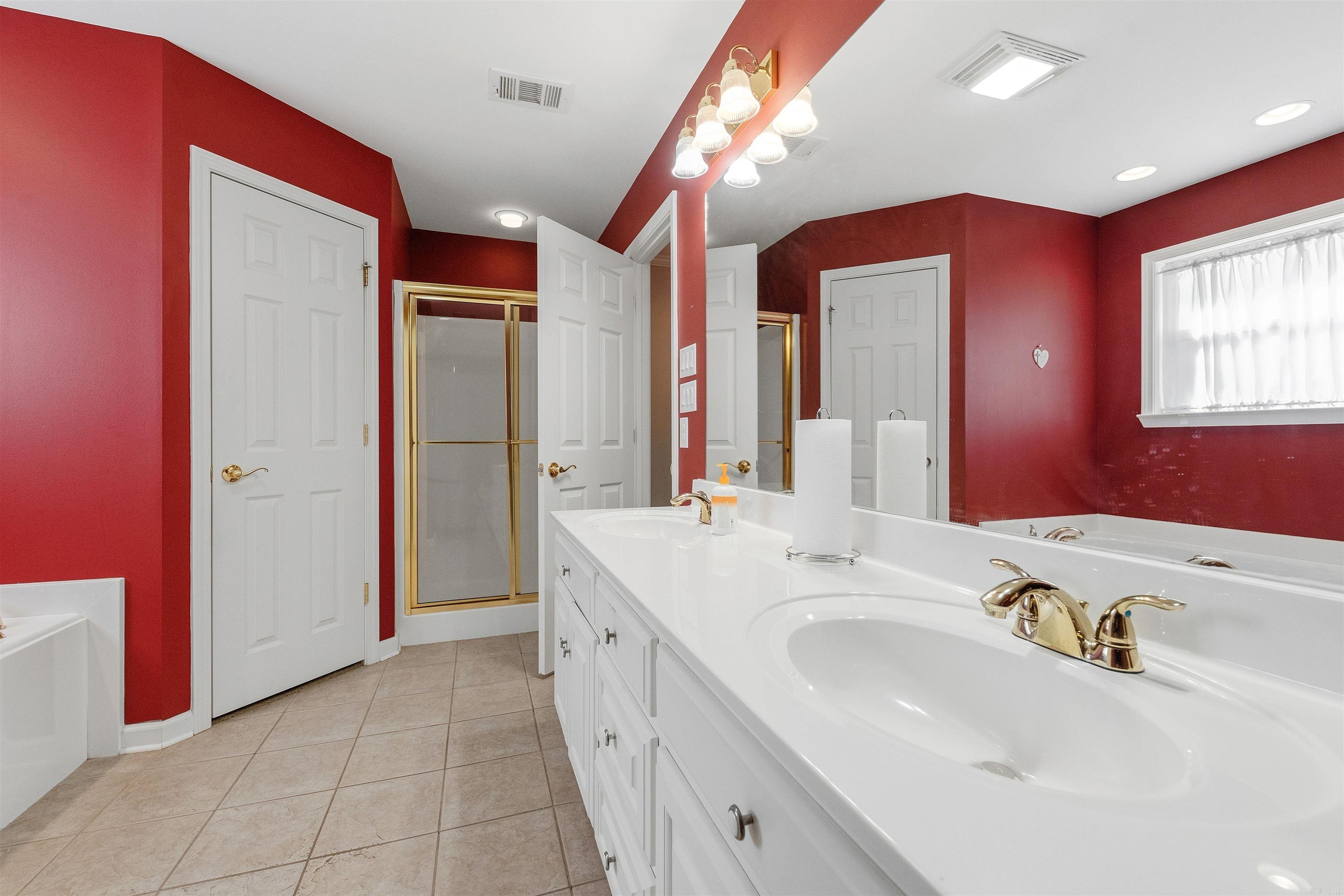 7155 Park Meadows  Sherwood, AR