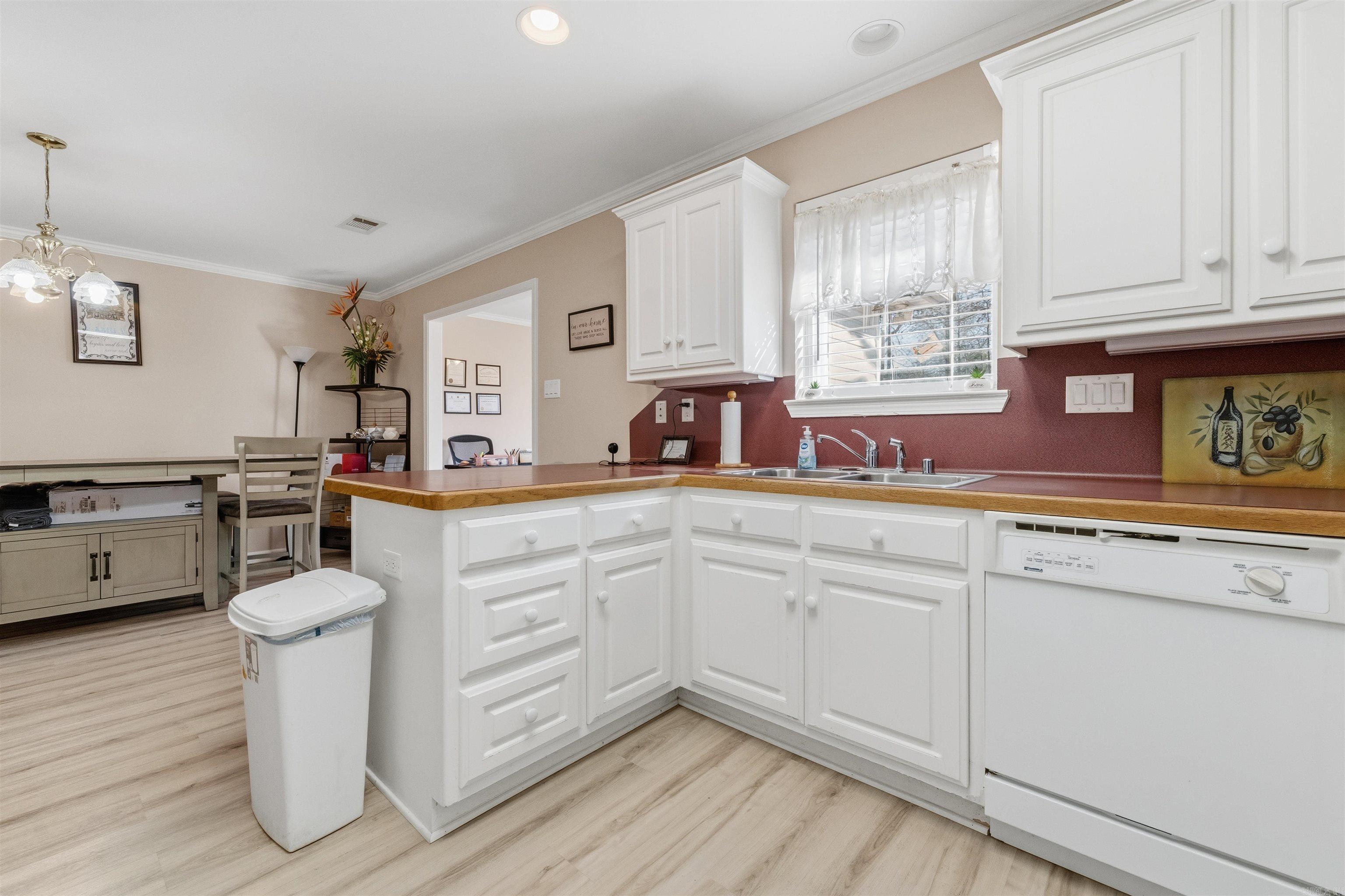 7155 Park Meadows  Sherwood, AR