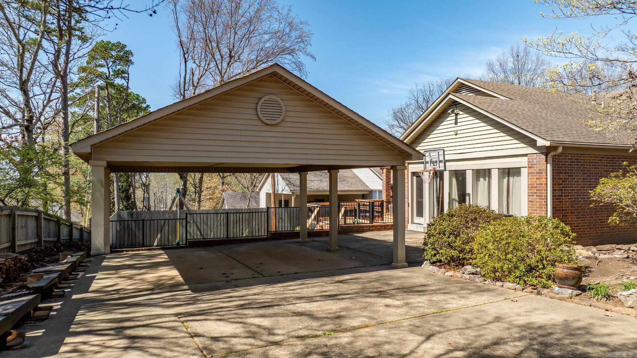 1 St. Thomas Court  Little Rock, AR