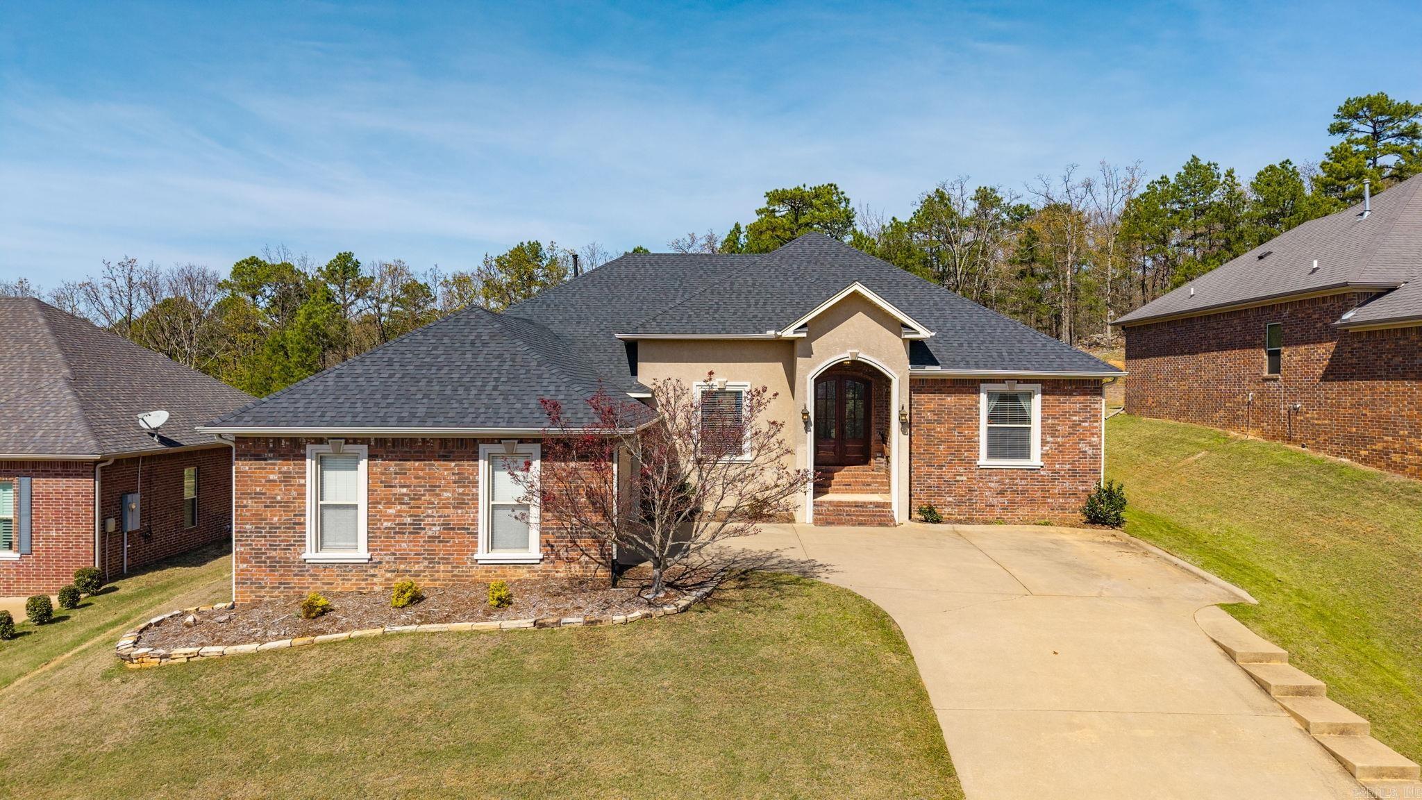 24 Basswood Terrace  Maumelle, AR