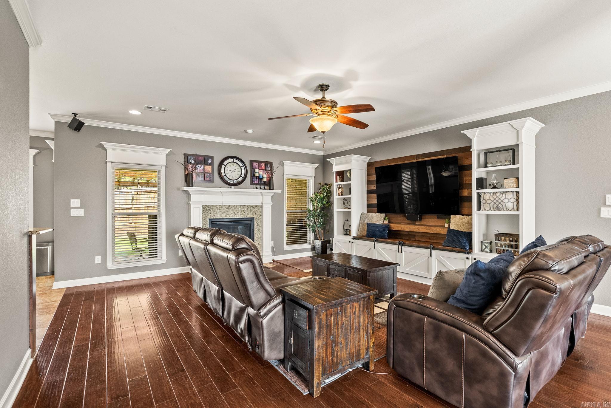 24 Basswood Terrace  Maumelle, AR