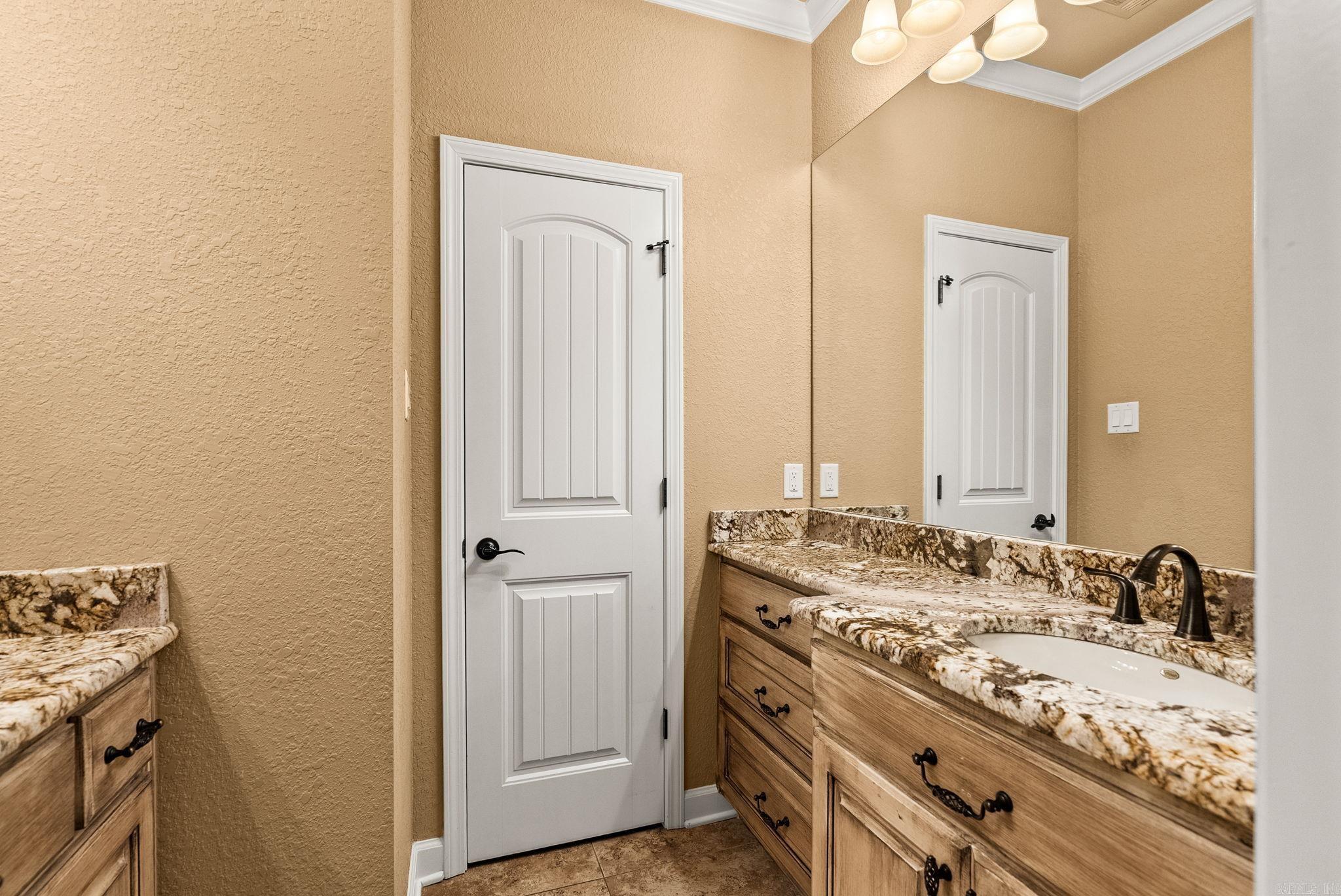 24 Basswood Terrace  Maumelle, AR