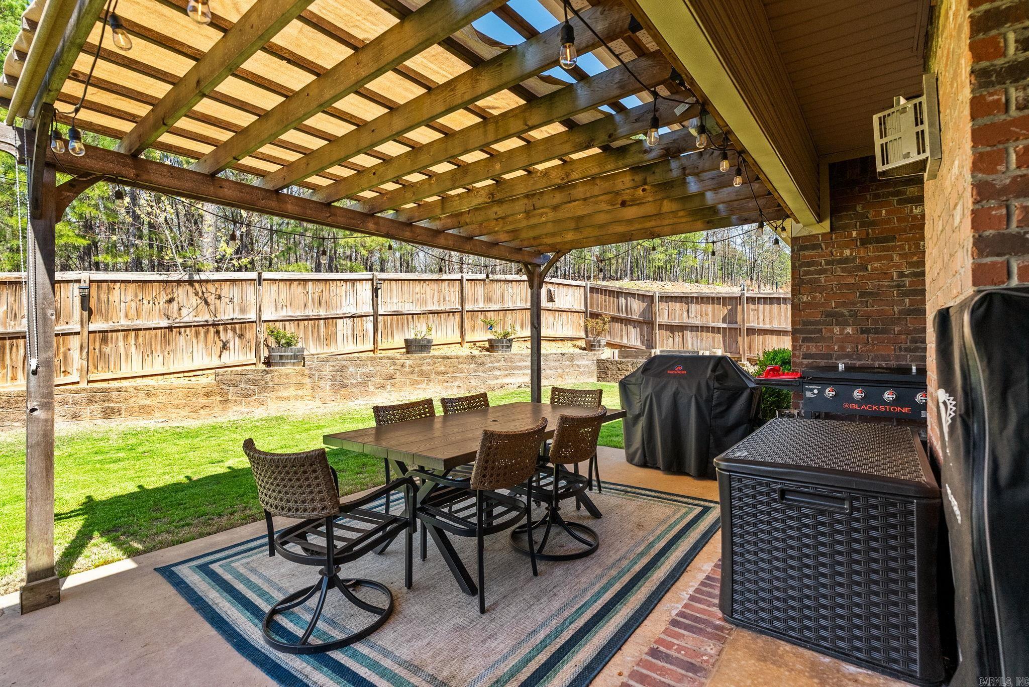 24 Basswood Terrace  Maumelle, AR