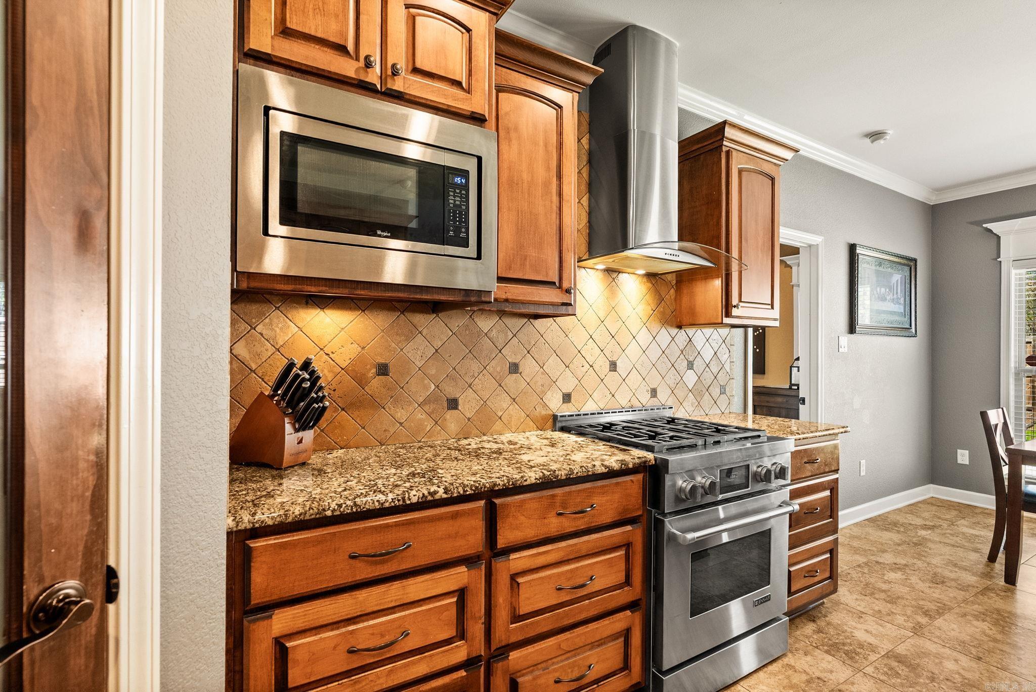 24 Basswood Terrace  Maumelle, AR