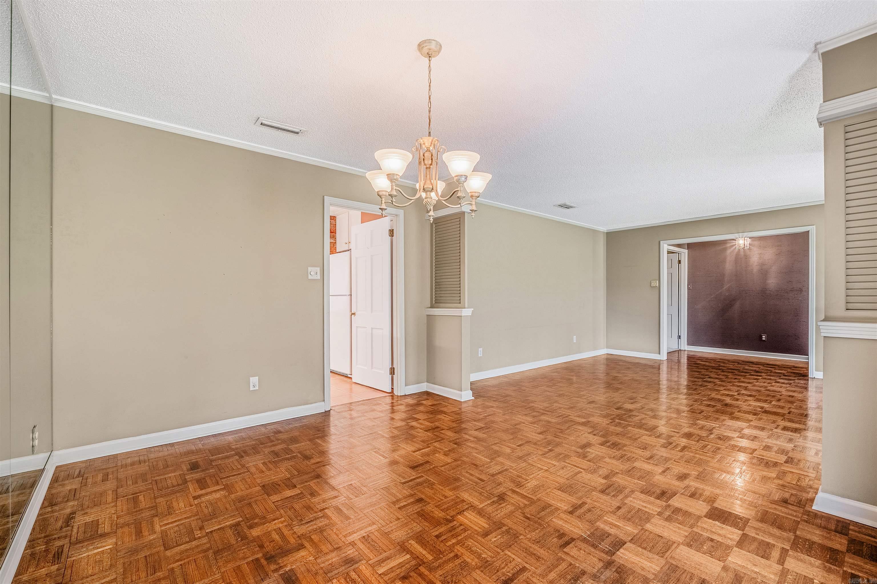 8 Stoney Brook  Little Rock, AR