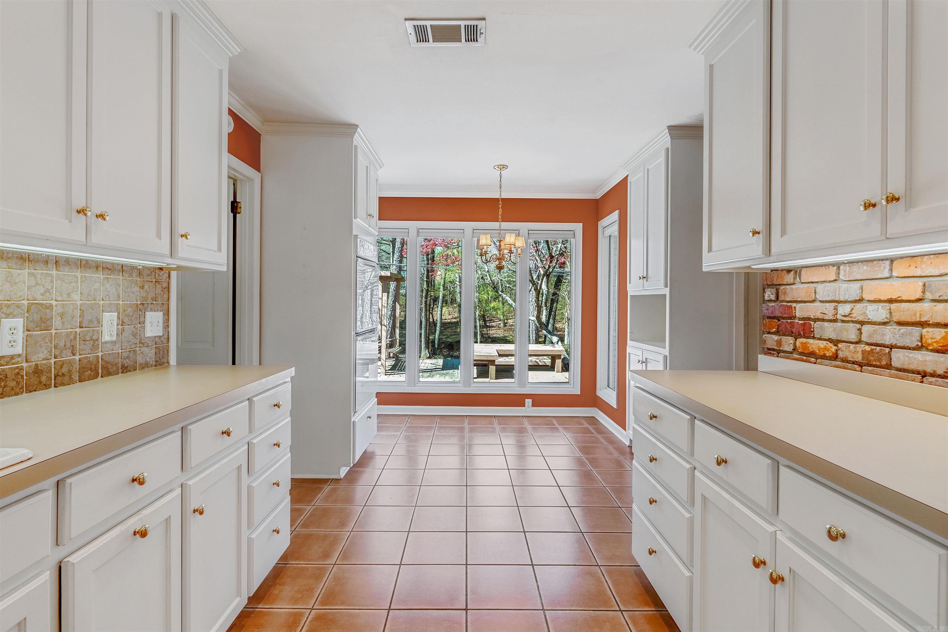 8 Stoney Brook  Little Rock, AR