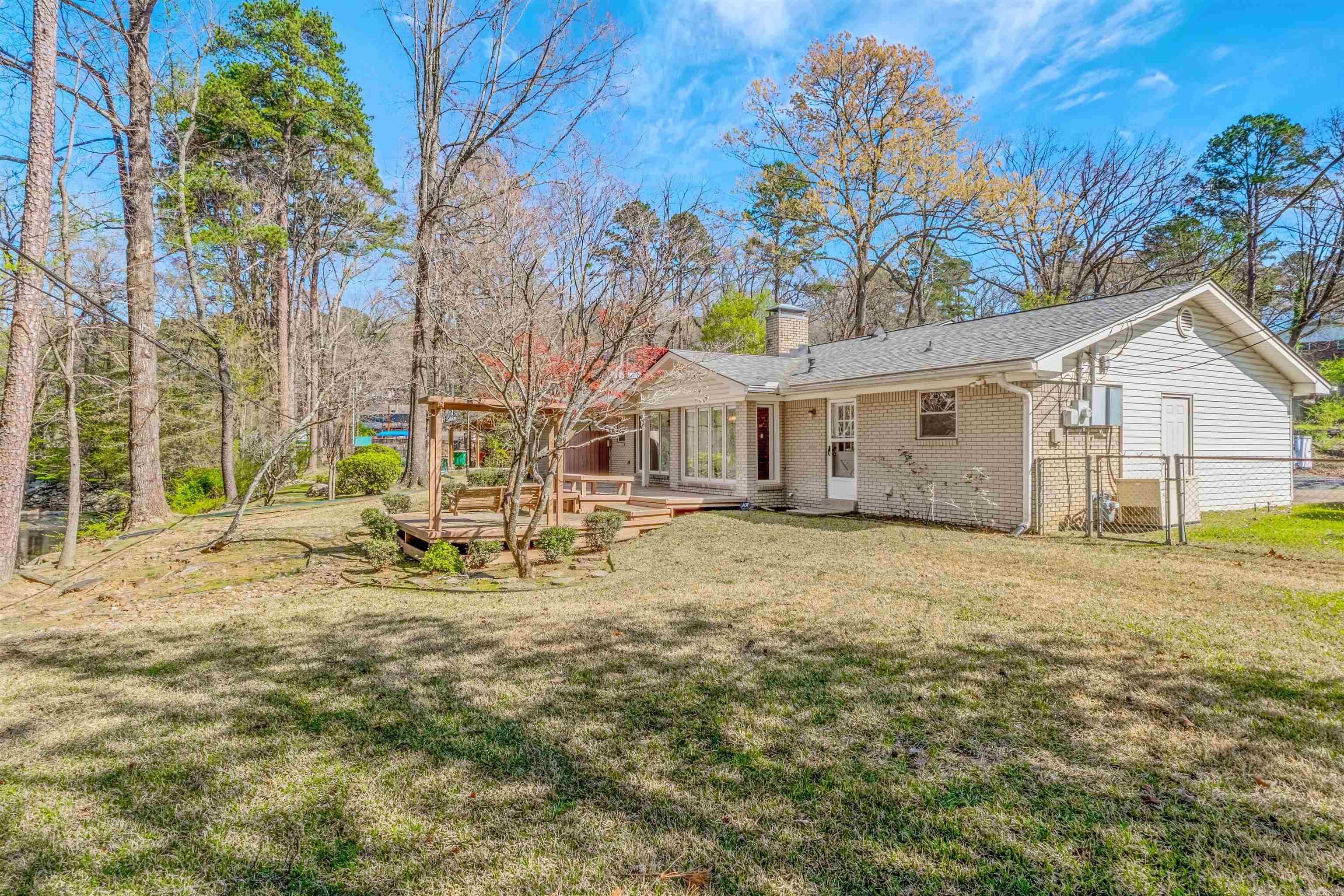 8 Stoney Brook  Little Rock, AR