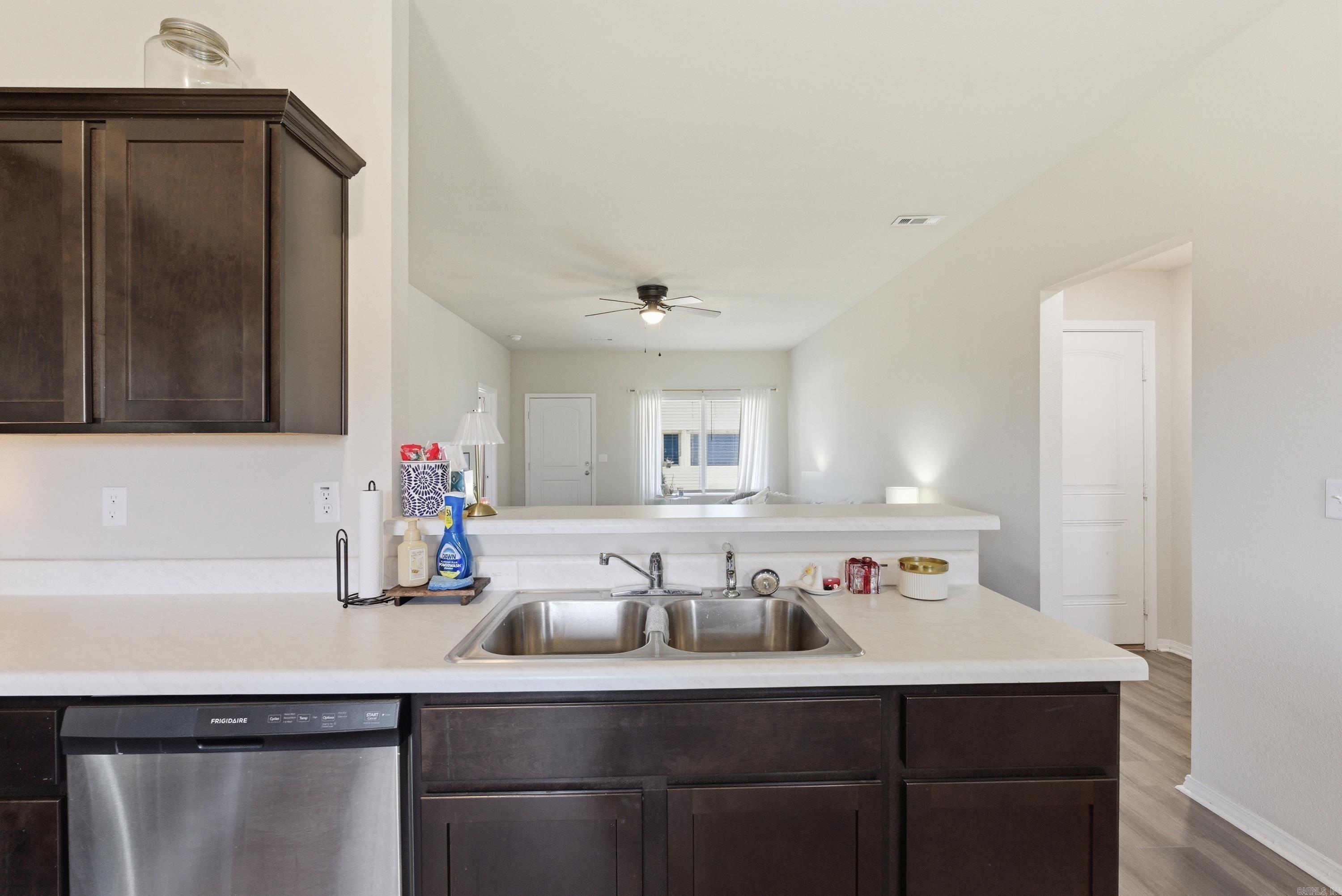 28 Candlelight  Conway, AR