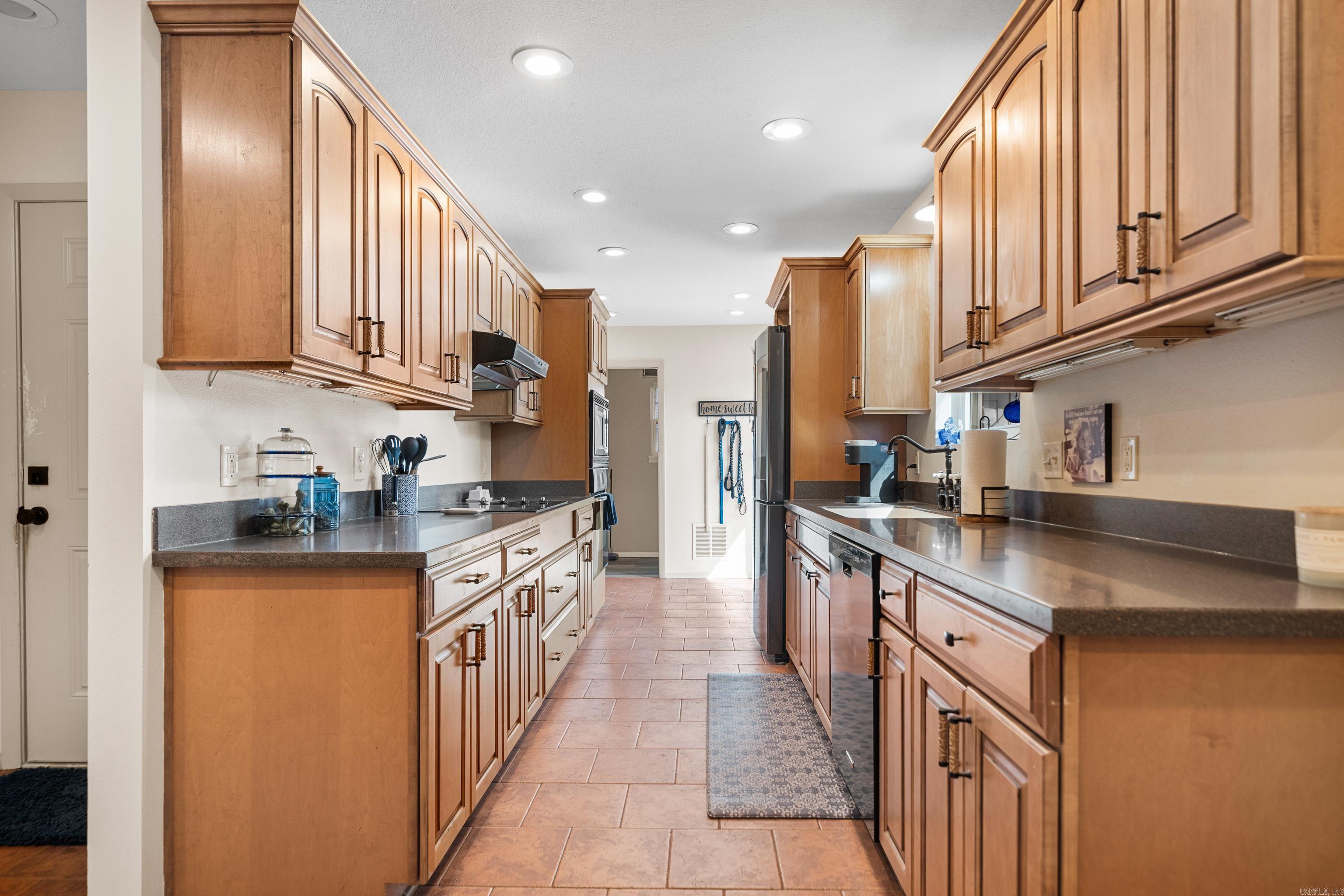 830 Bellaire  Hot Springs National Park, AR