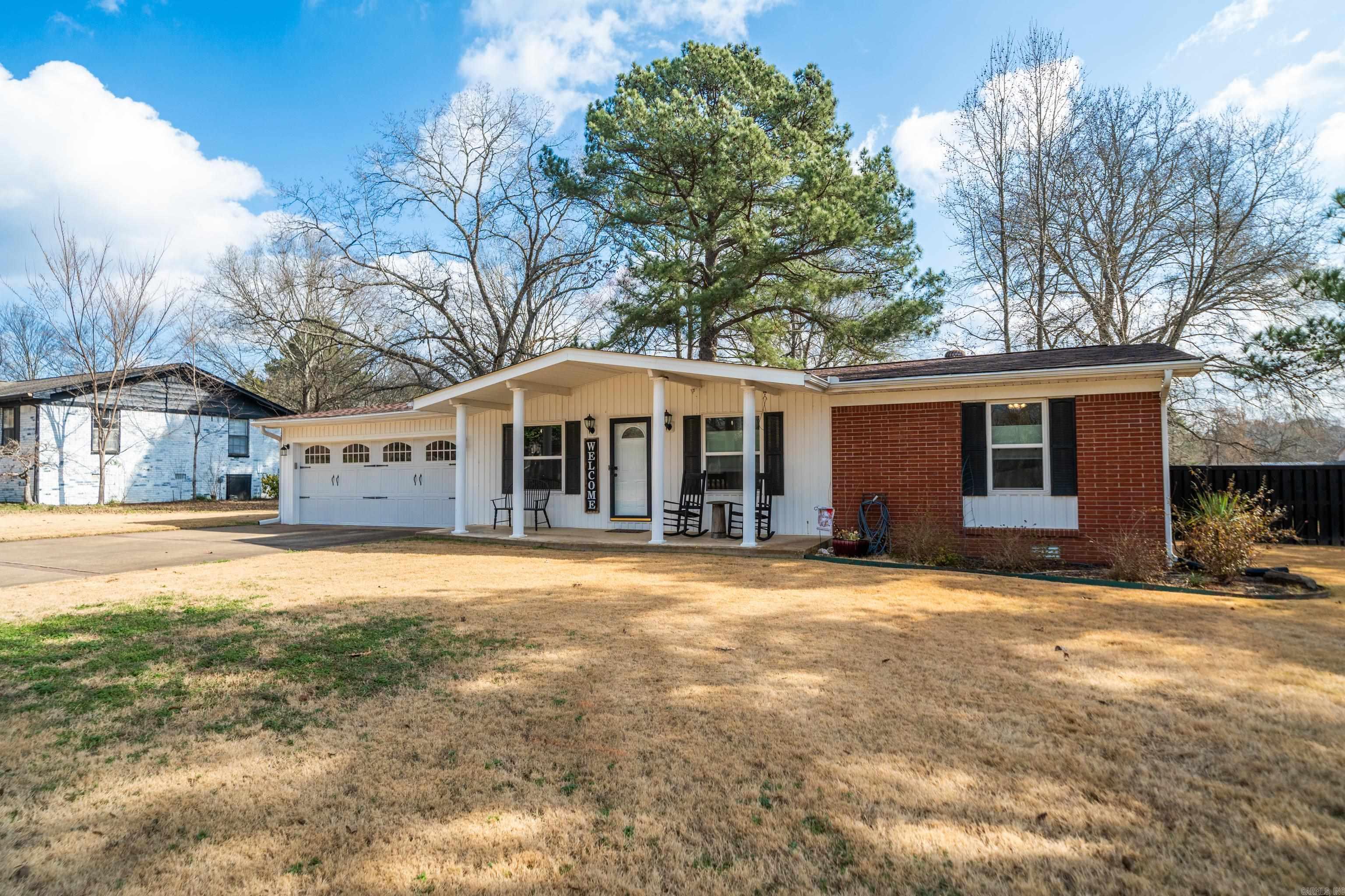 830 Bellaire  Hot Springs National Park, AR