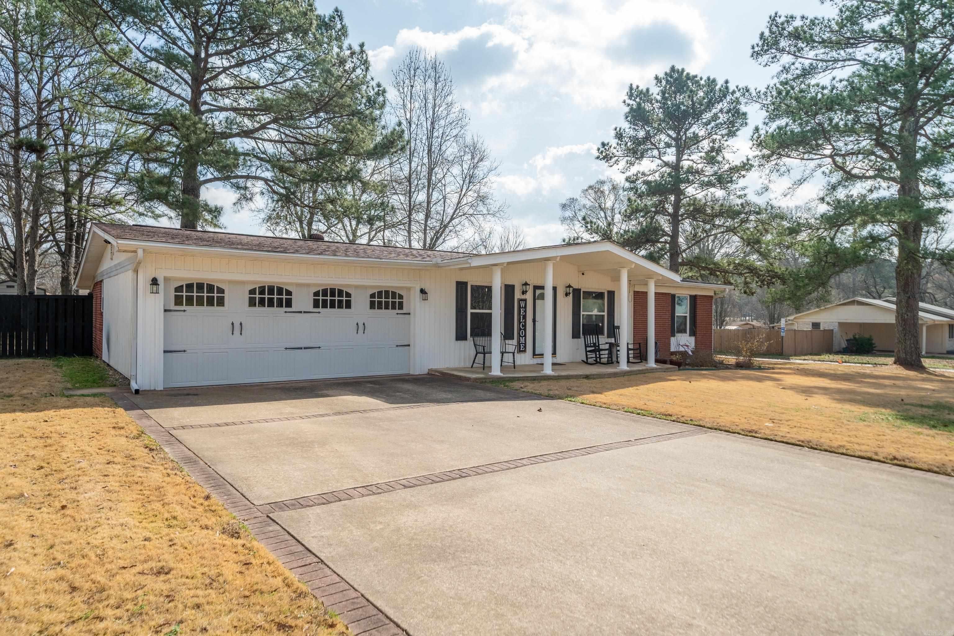 830 Bellaire  Hot Springs National Park, AR