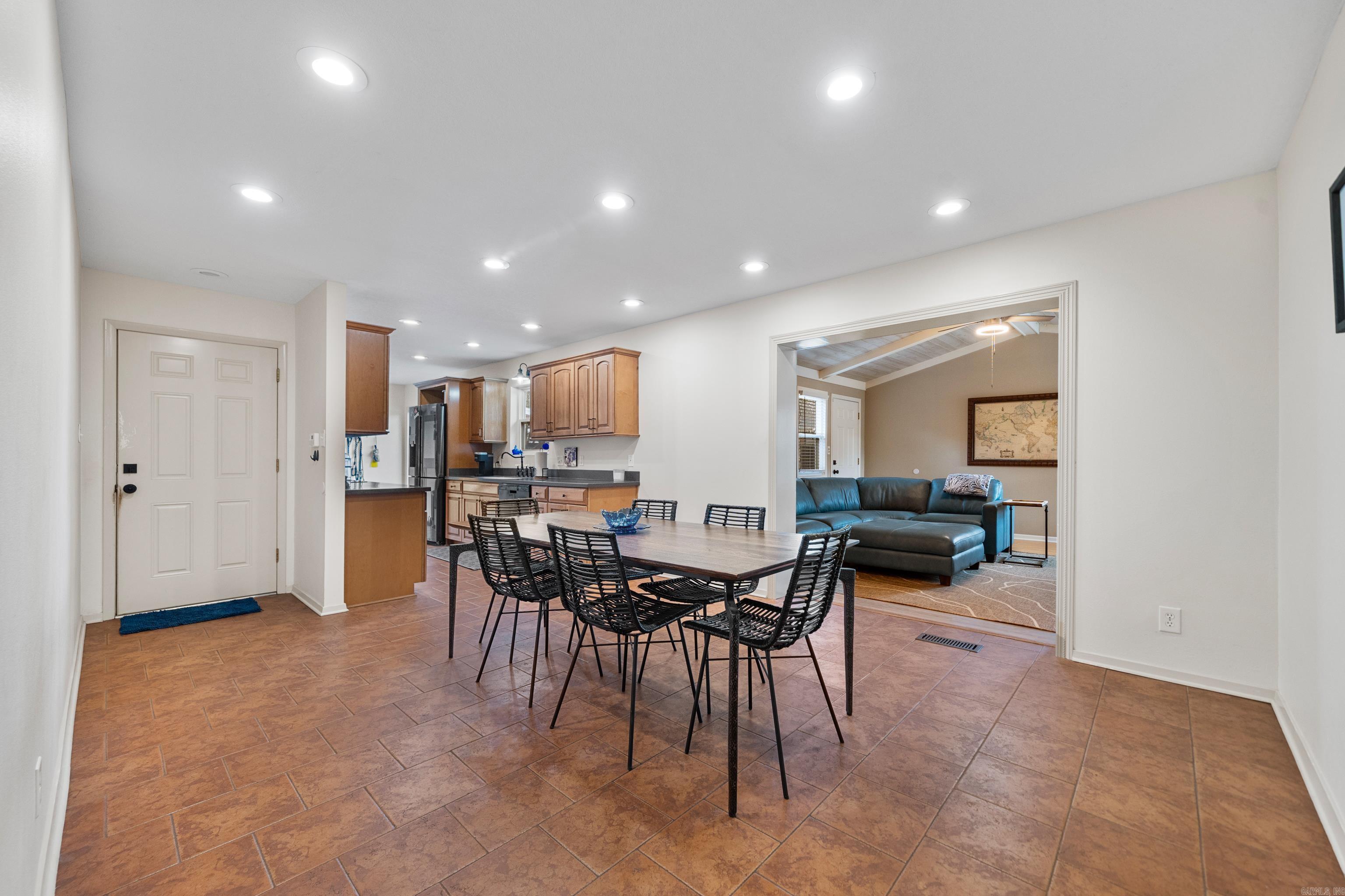 830 Bellaire  Hot Springs National Park, AR